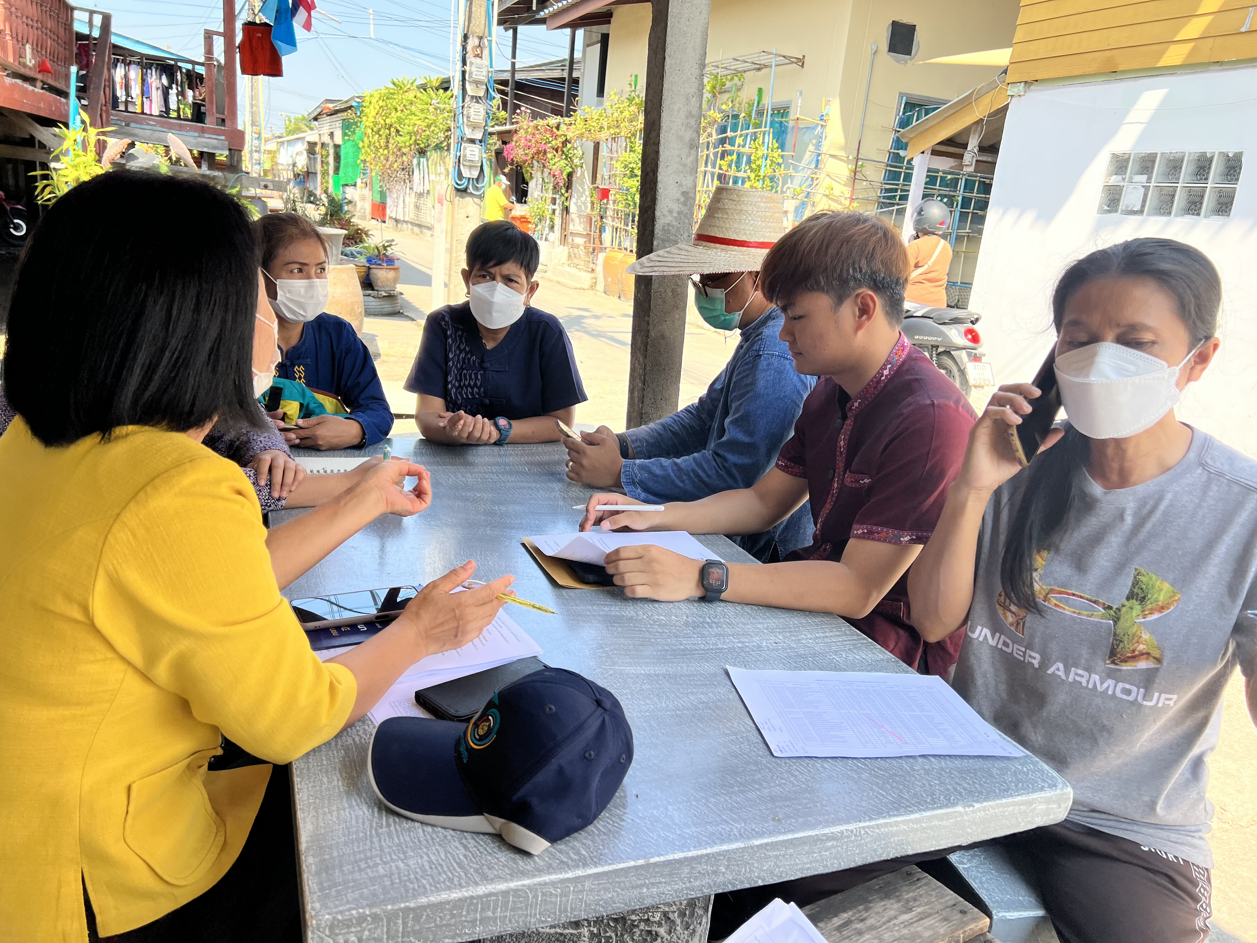 ??พช. ฉะเชิงเทรา เตรียมความพร้อมส่งมอบบ้าน GLO และติดตามการดำเนินงาน จปฐ.