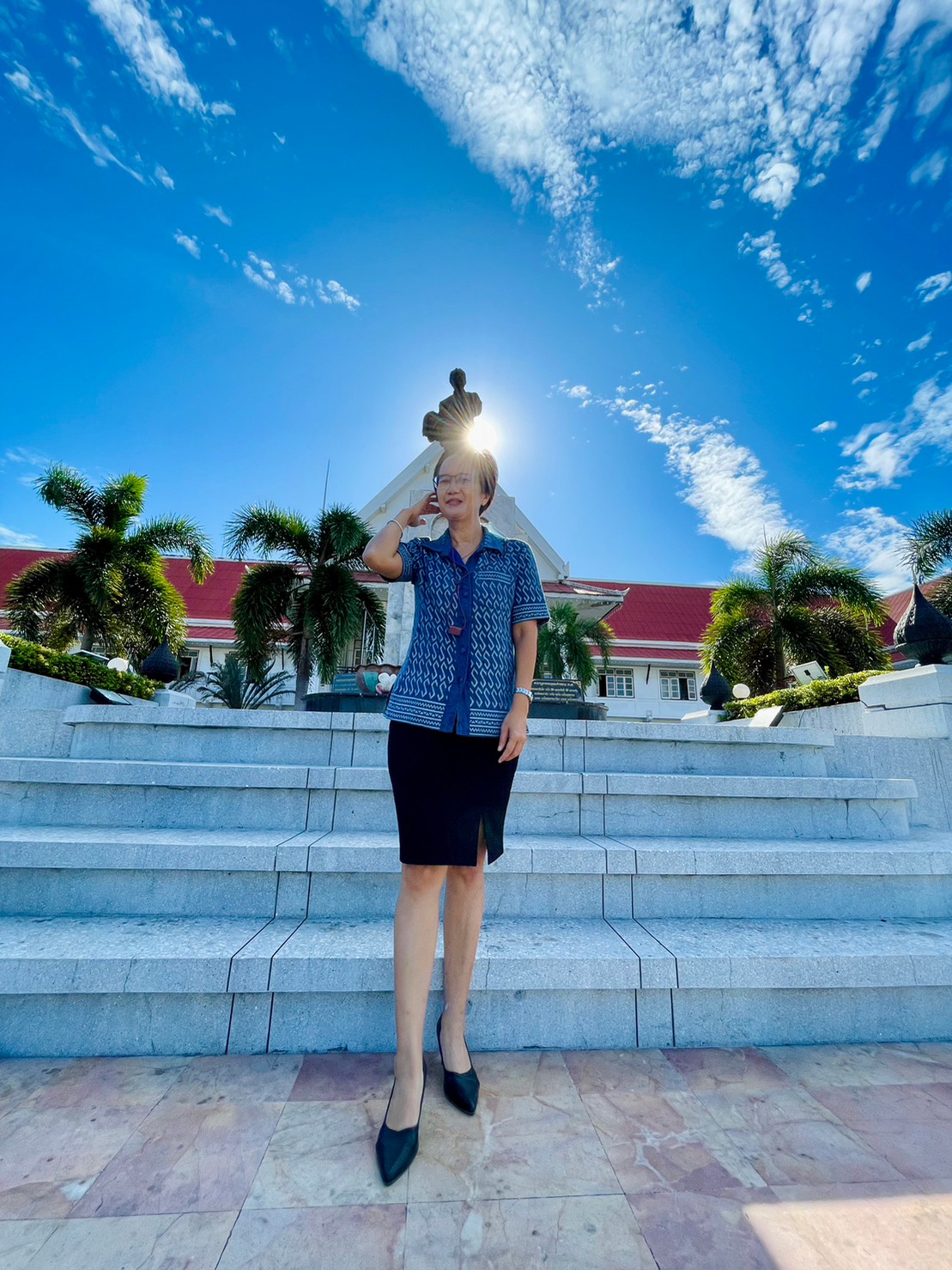 ??พช. ฉะเชิงเทรา ต้อนรับน้องใหม่ สักการะสิ่งศักดิ์สิทธิ์ ศาลากลางจังหวัดฉะเชิงเทรา