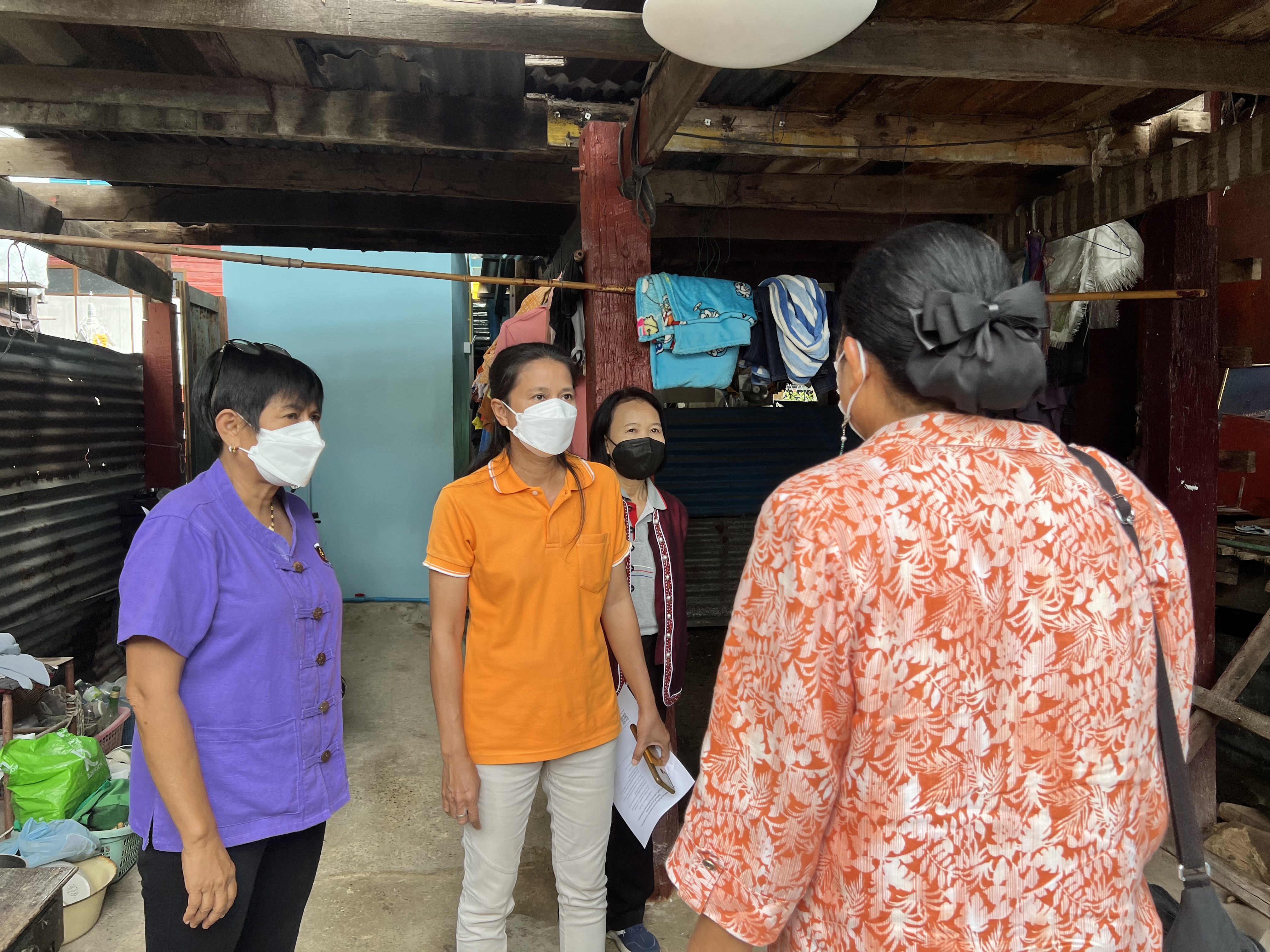 ??พช. ฉะเชิงเทรา ลงพื้นที่เตรียมความพร้อมส่งมอบบ้านโครงการบ้านห่วงใยจากใจ GLO ประจำปี 2565