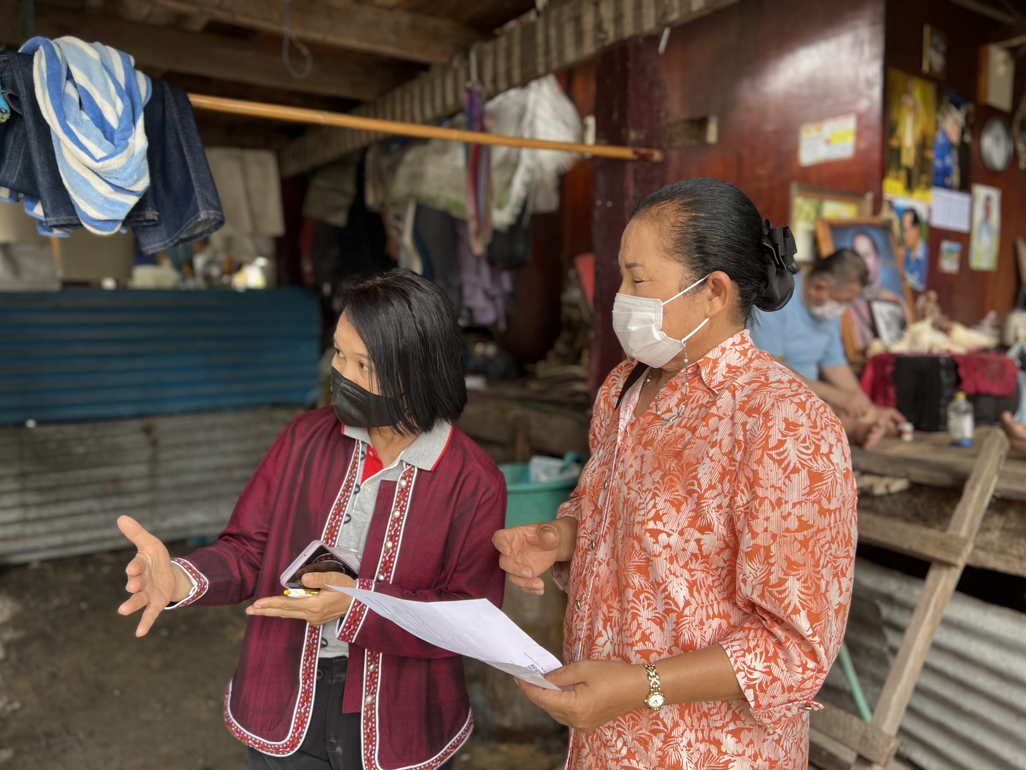 ??พช. ฉะเชิงเทรา ลงพื้นที่เตรียมความพร้อมส่งมอบบ้านโครงการบ้านห่วงใยจากใจ GLO ประจำปี 2565