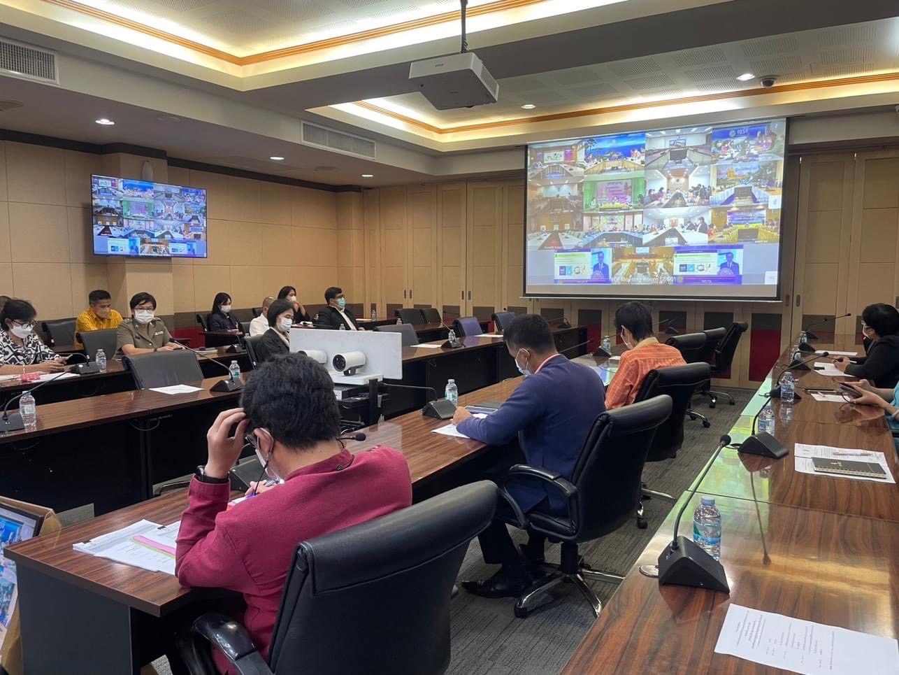 ??พช. ฉะเชิงเทรา ร่วมประชุมสัมมนาการมอบนโยบายและแนวทางการจัดทำงบประมาณรายจ่ายประจำปีงบประมาณ พ.ศ. 2567