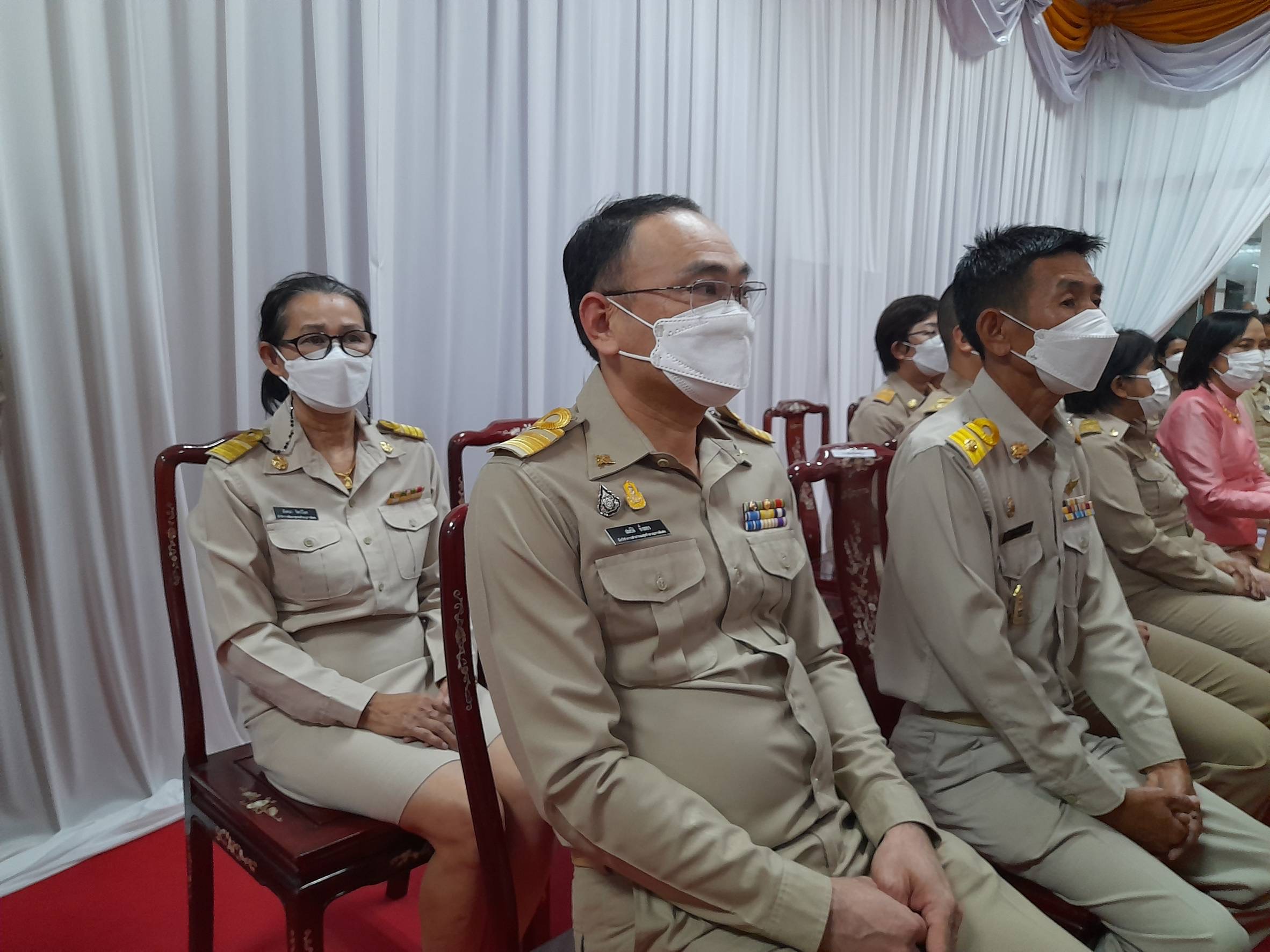 ??พช. ฉะเชิงเทรา ร่วมพิธีบรรพชาอุปสมบท 99 รูป ถวายพระพรชัยมงคล แด่สมเด็จพระเจ้าลูกเธอ เจ้าฟ้าพัชรกิติยาภาฯ