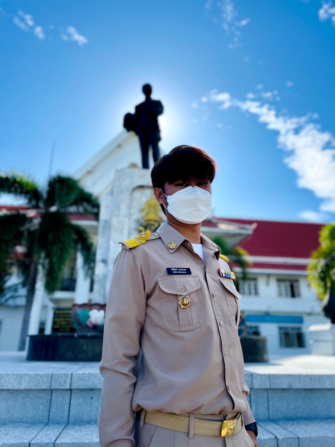 ??พช. ฉะเชิงเทรา ต้อนรับน้องใหม่ สักการะสิ่งศักดิ์สิทธิ์ ศาลากลางจังหวัดฉะเชิงเทรา