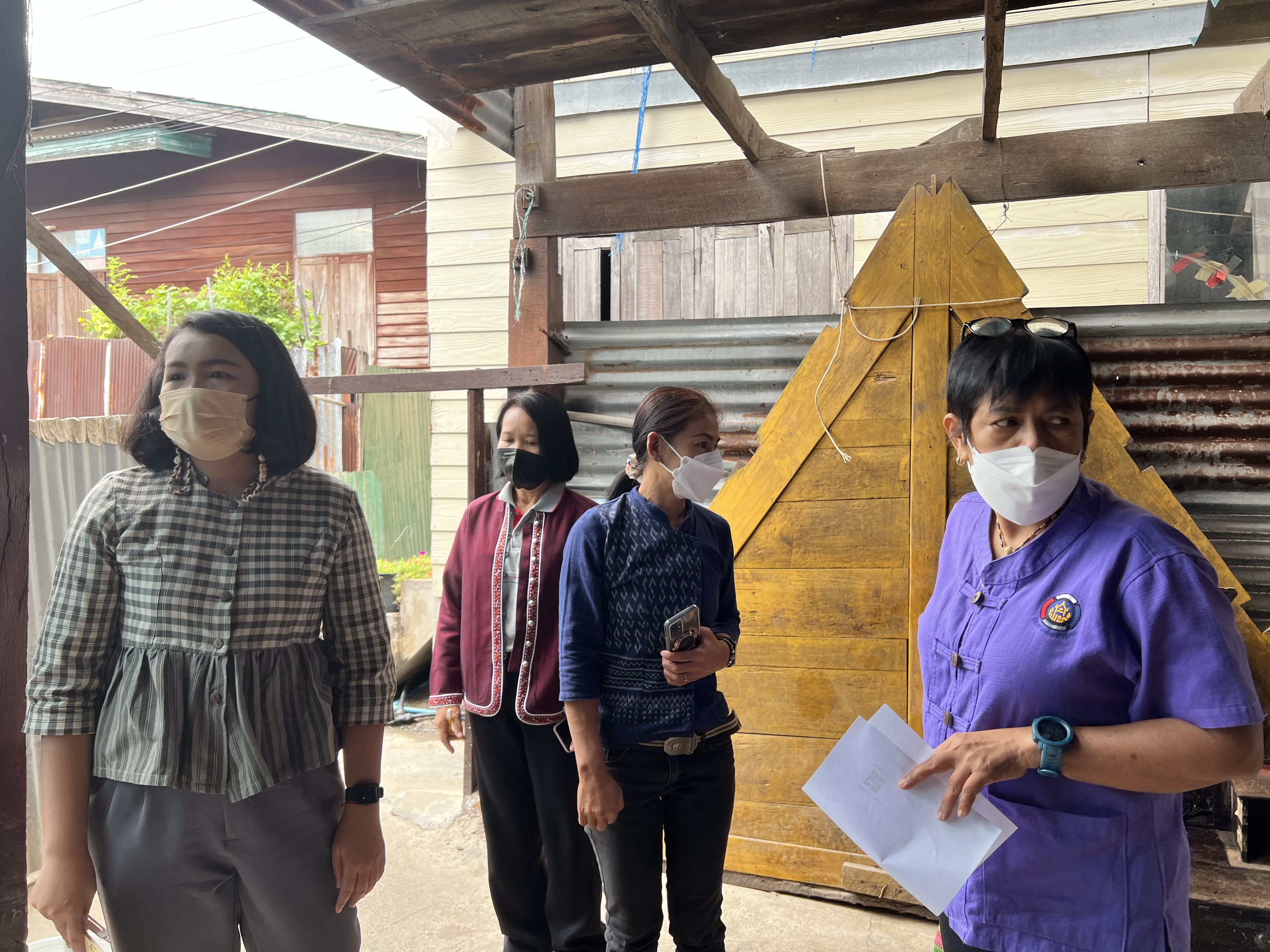 ??พช. ฉะเชิงเทรา ลงพื้นที่เตรียมความพร้อมส่งมอบบ้านโครงการบ้านห่วงใยจากใจ GLO ประจำปี 2565