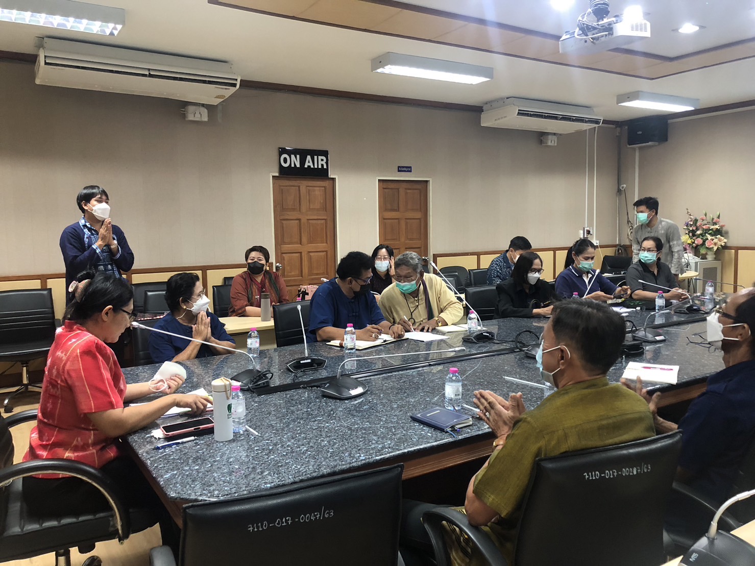 ?? พช. ฉะเชิงเทรา จัดประชุมคณะกรรมการชมรมผู้นำอาสาพัฒนาชุมชน (ผู้นำ อช.)