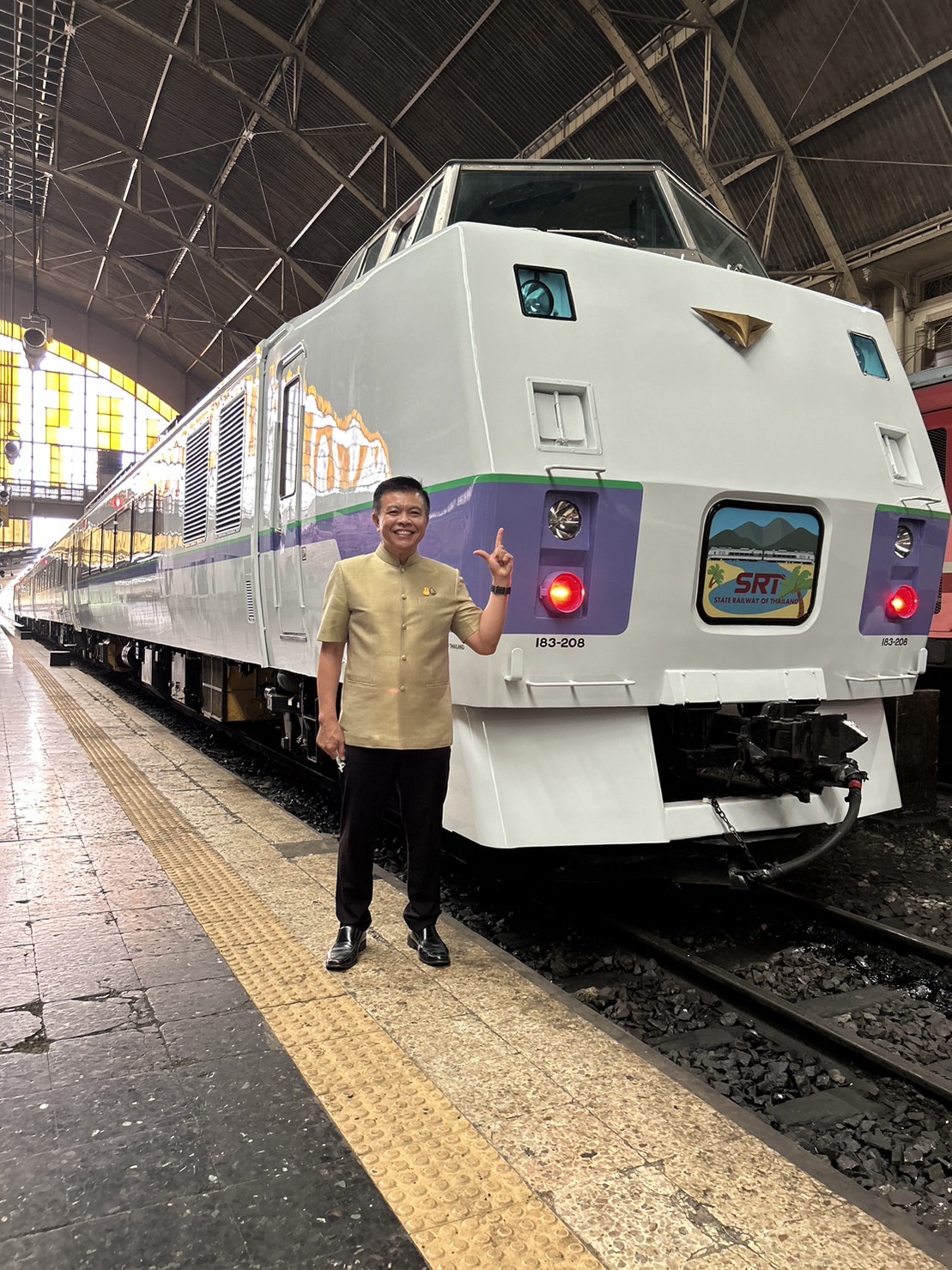 ??พช. ฉะเชิงเทรา ร่วมทริป “ อิ่มบุญ อิ่มอร่อย ช้อปคุ้ม เสริมสิริมงคล ไปกับขบวนรถ KIHA 183”