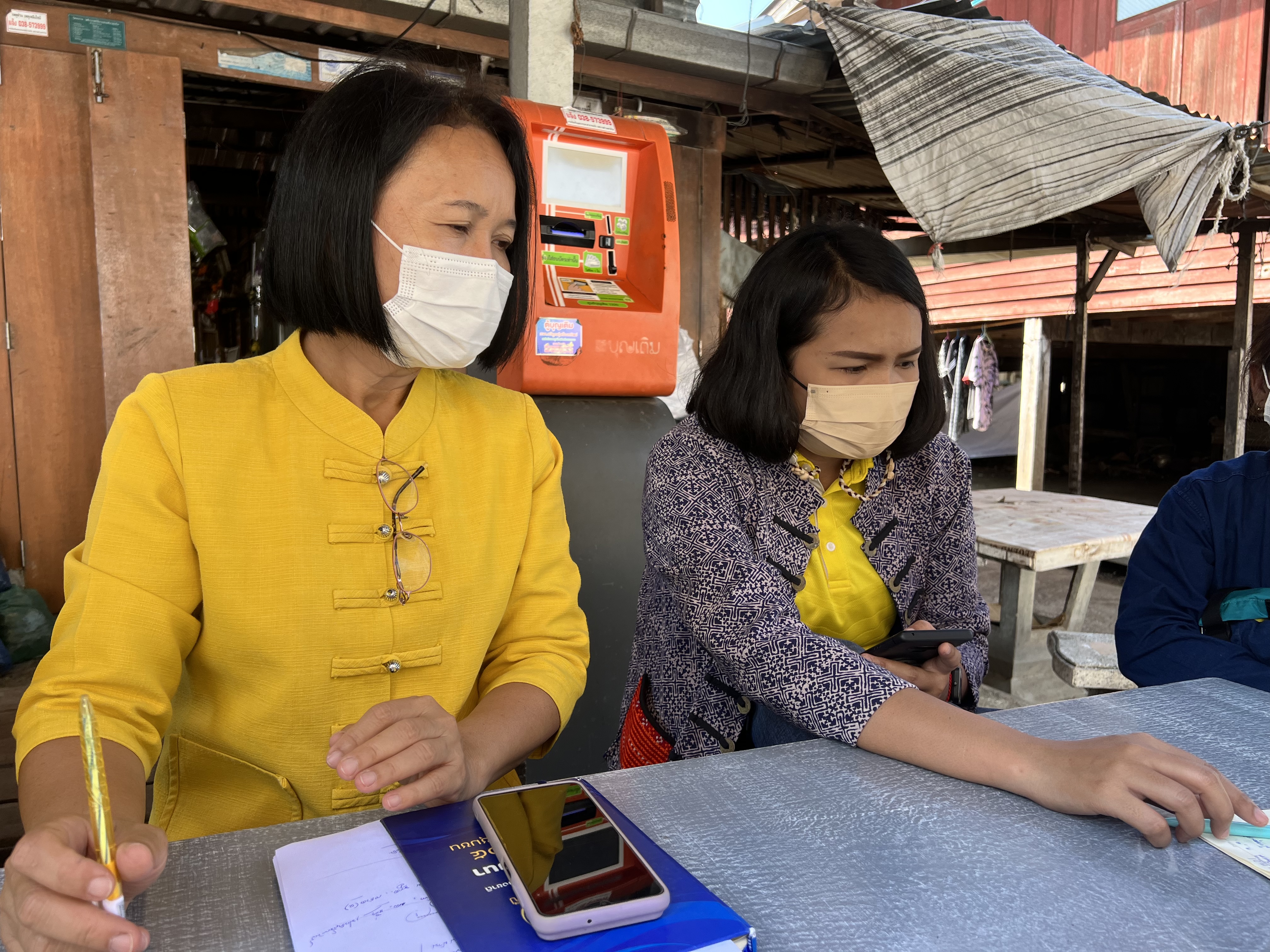 ??พช. ฉะเชิงเทรา เตรียมความพร้อมส่งมอบบ้าน GLO และติดตามการดำเนินงาน จปฐ.