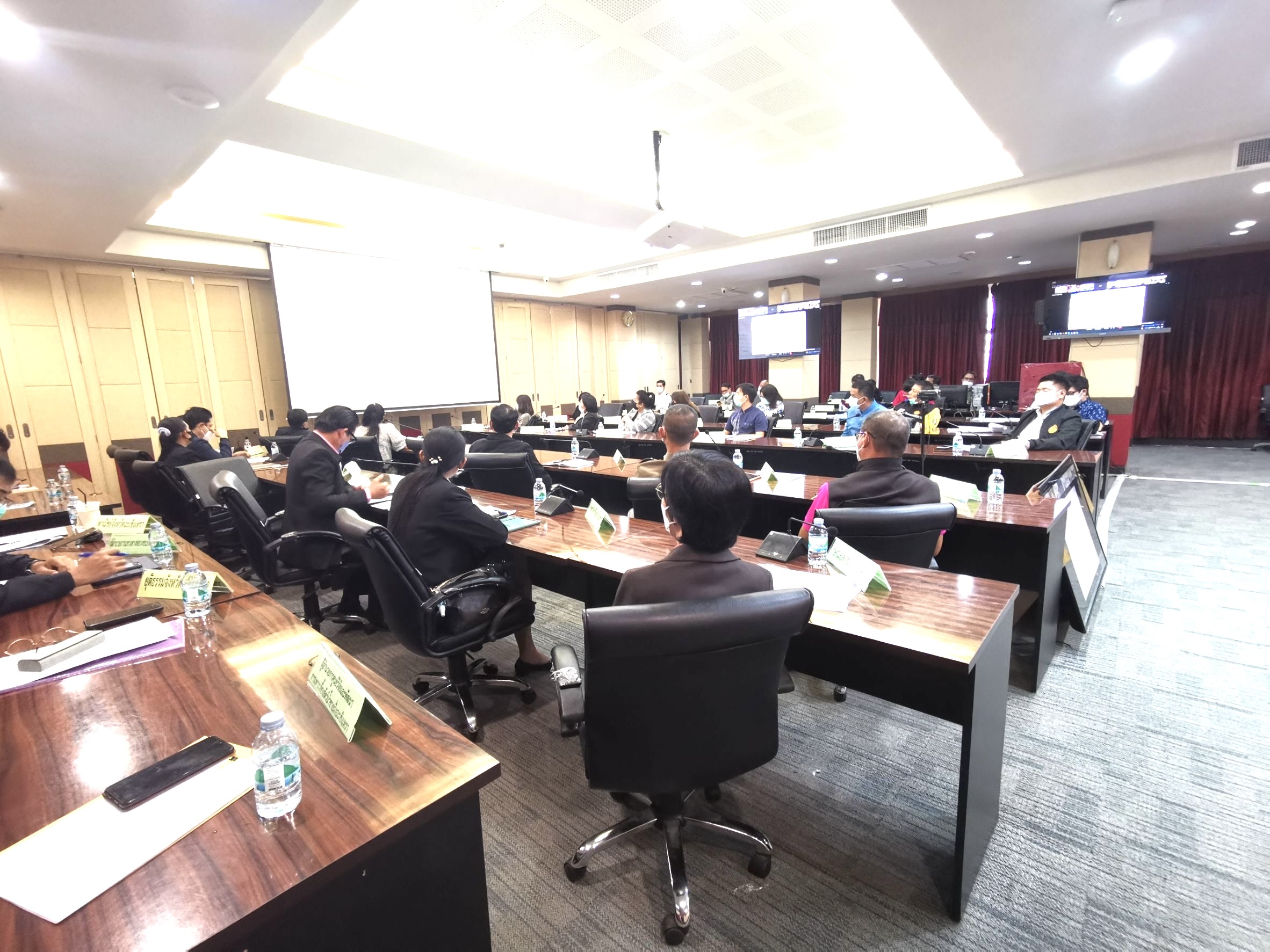 ??พช. ฉะเชิงเทรา ร่วมประชุม 3 ฝ่าย คณะกรรมาธิการติดตามการบริหารงบประมาณวุฒิสภา