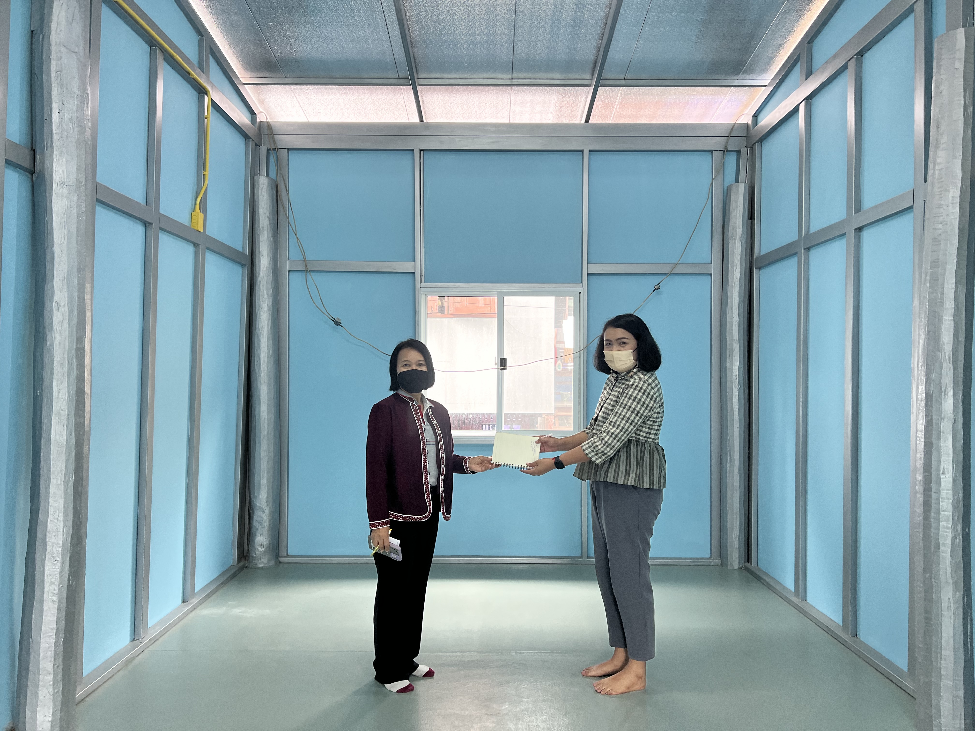 ??พช. ฉะเชิงเทรา ลงพื้นที่เตรียมความพร้อมส่งมอบบ้านโครงการบ้านห่วงใยจากใจ GLO ประจำปี 2565