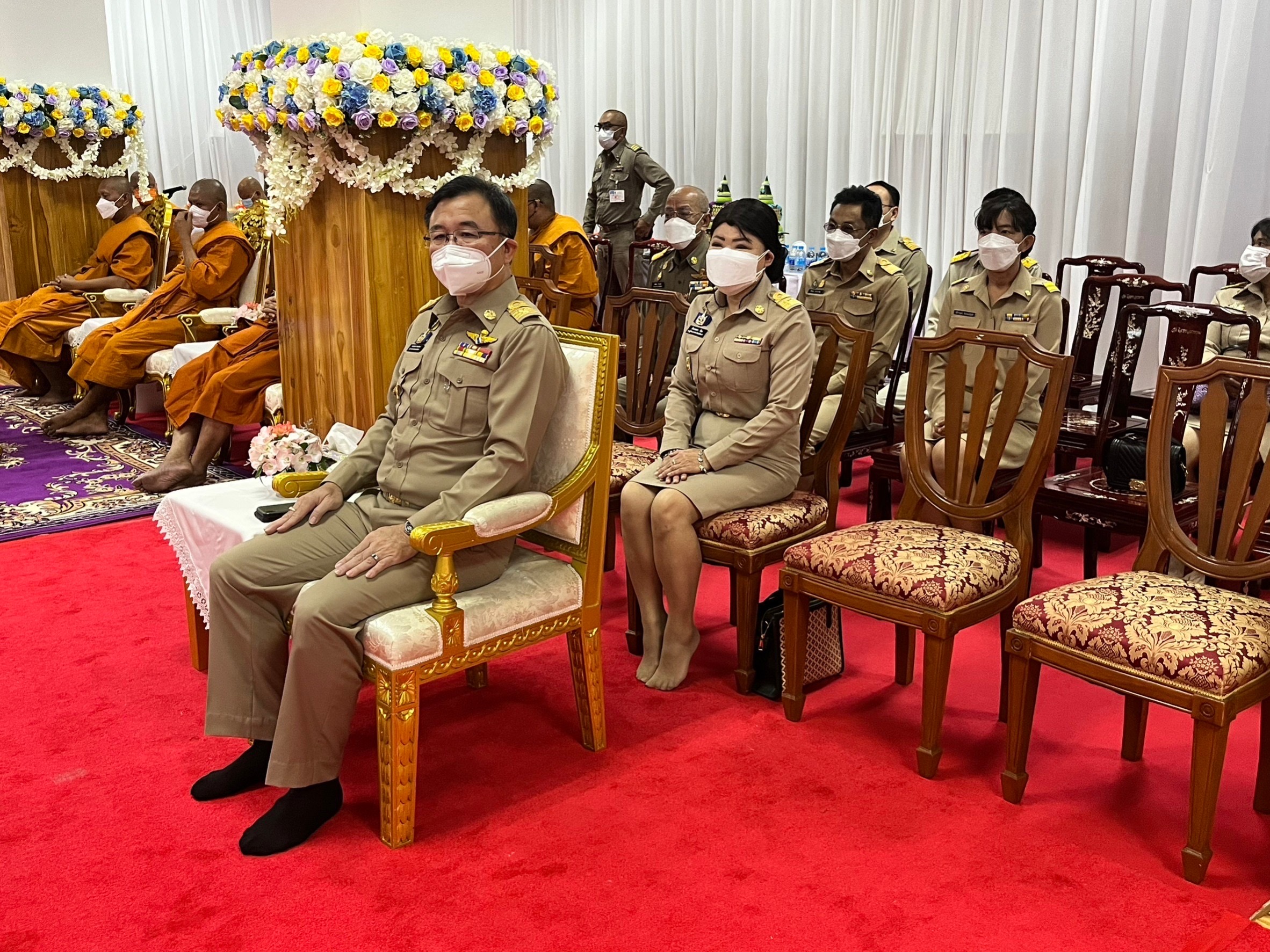 ??พช. ฉะเชิงเทรา ร่วมพิธีบรรพชาอุปสมบท 99 รูป ถวายพระพรชัยมงคล แด่สมเด็จพระเจ้าลูกเธอ เจ้าฟ้าพัชรกิติยาภาฯ