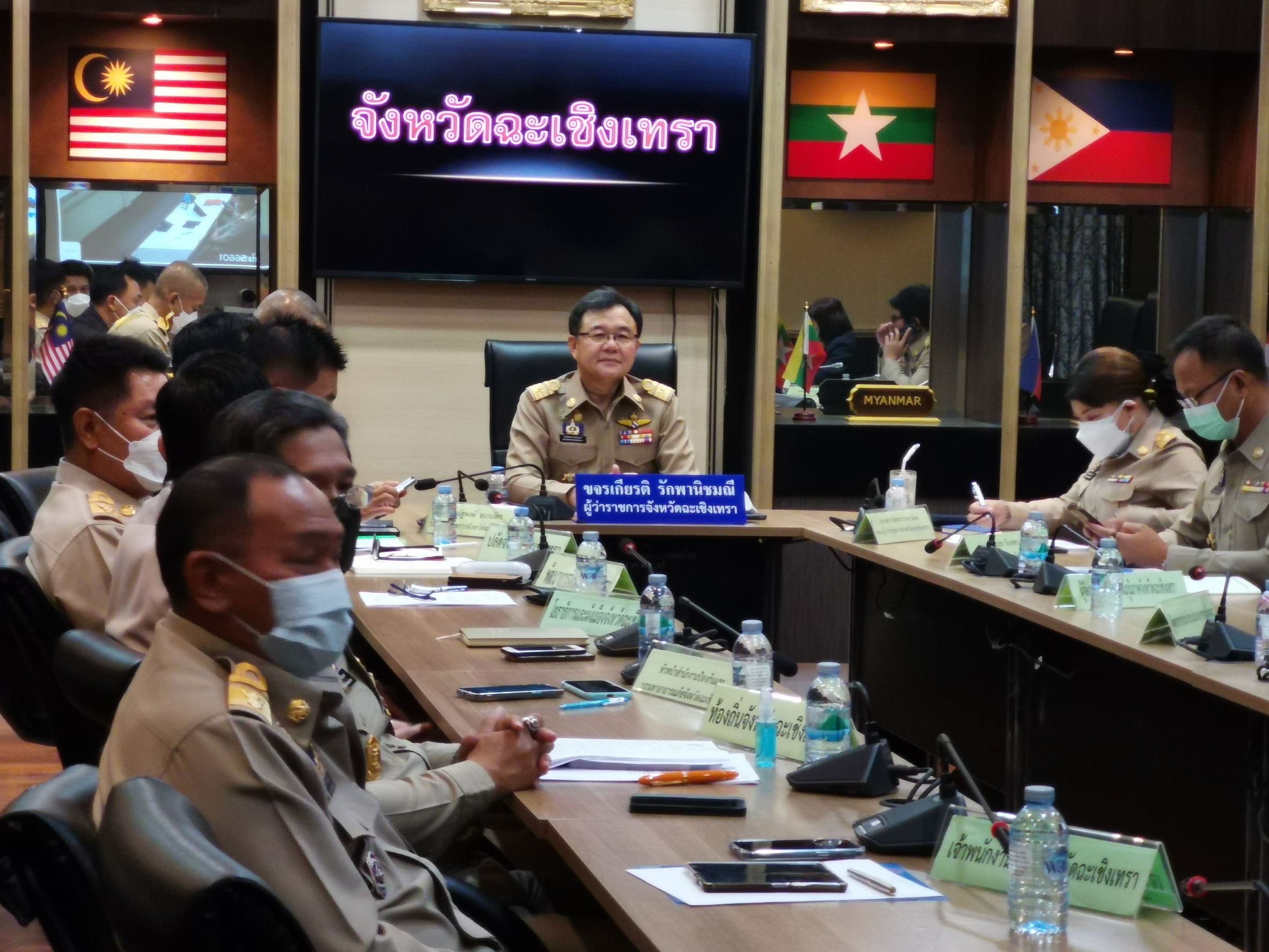 ??พช. ฉะเชิงเทรา ร่วมการประชุมขับเคลื่อนและติดตามนโยบายของรัฐบาล และภารกิจสำคัญของกระทรวงมหาดไทย ประจำปีงบประมาณ พ.ศ. ๒๕๖๖ (เดือนมกราคม ๒๕๖๖)