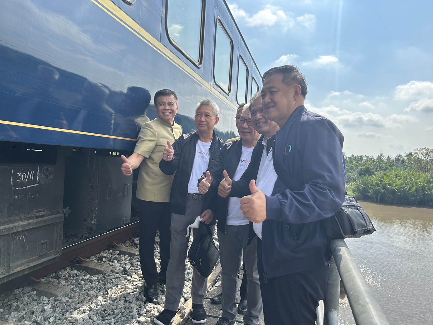 ??พช. ฉะเชิงเทรา ร่วมทริป “ อิ่มบุญ อิ่มอร่อย ช้อปคุ้ม เสริมสิริมงคล ไปกับขบวนรถ KIHA 183”