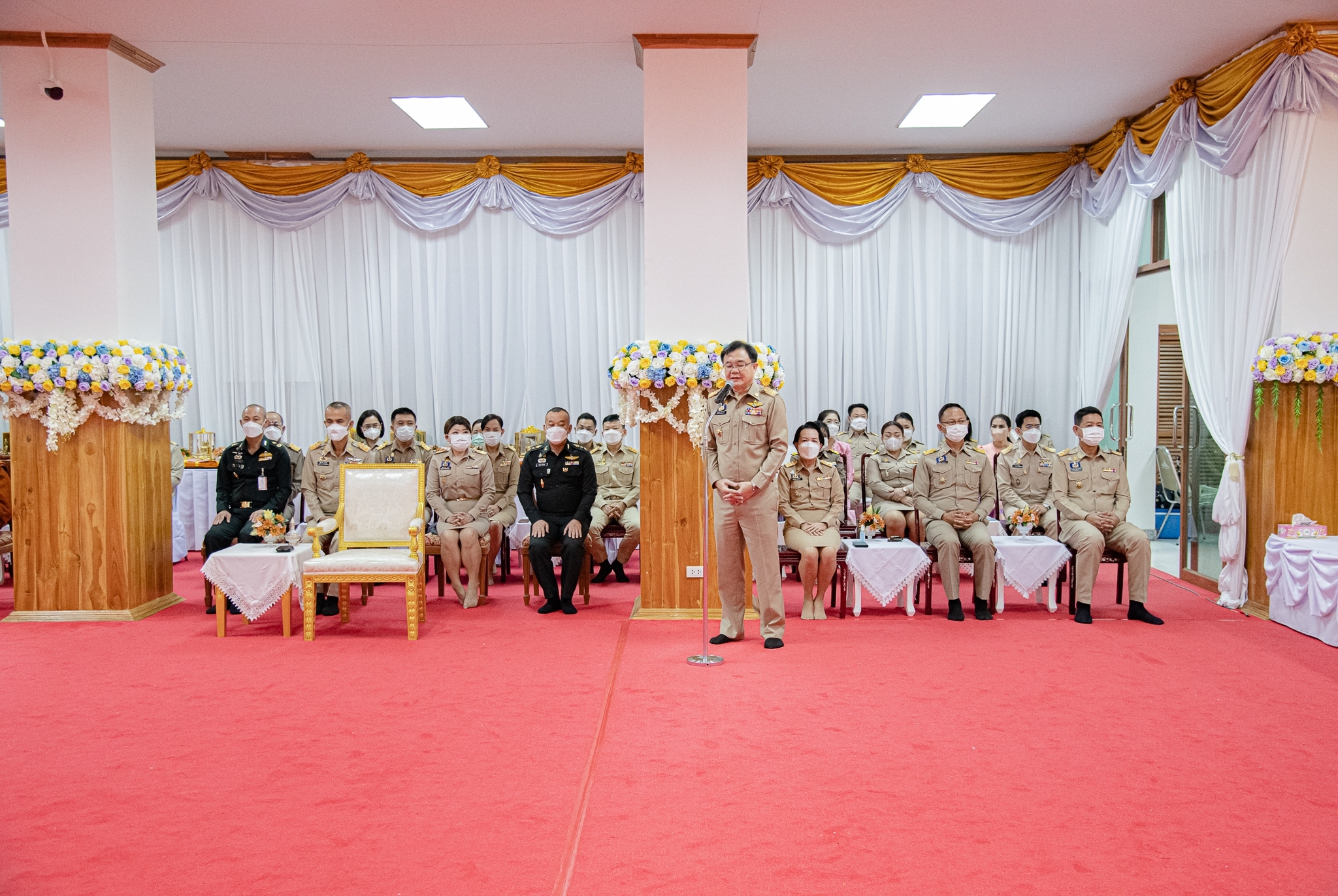 ??พช. ฉะเชิงเทรา ร่วมพิธีลาสิกขาพระภิกษุโครงการบรรพชาอุปสมบท ๙๙ รูป ถวายพระพรชัยมงคล แด่สมเด็จพระเจ้าลูกเธอ เจ้าฟ้าพัชรกิติยาภา นเรนทิราเทพยวดี กรมหลวงราชสาริณีสิริพัชร มหาวัชรราชธิดา กระทรวงมหาดไทย