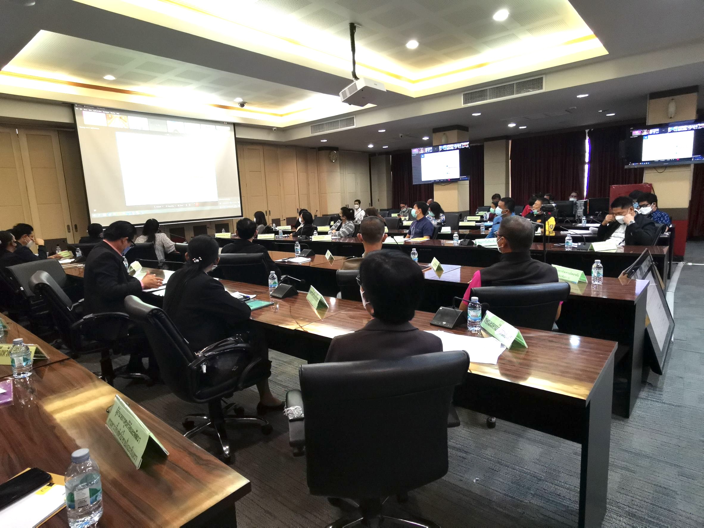 ??พช. ฉะเชิงเทรา ร่วมประชุม 3 ฝ่าย คณะกรรมาธิการติดตามการบริหารงบประมาณวุฒิสภา