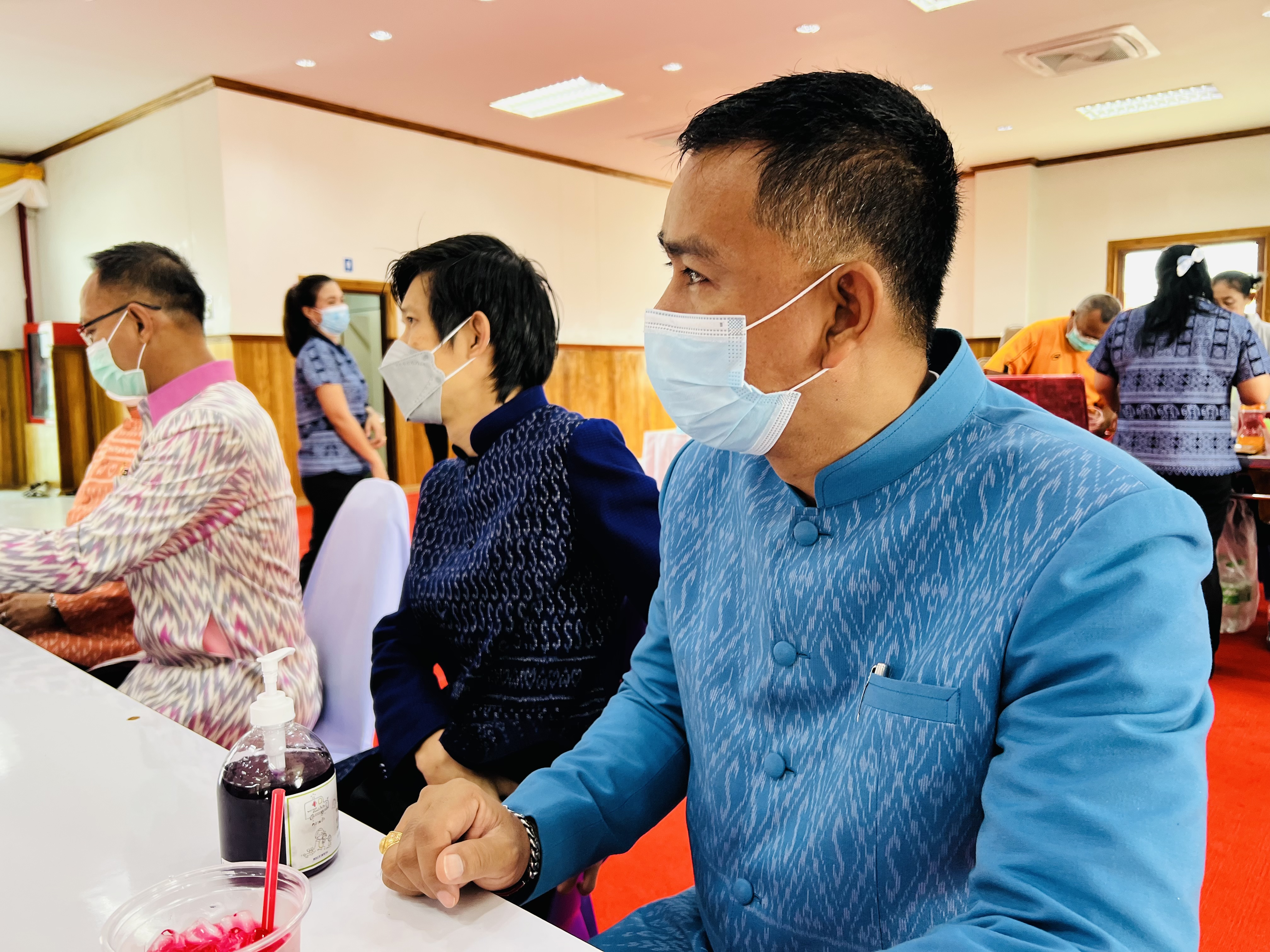 ??พช. ฉะเชิงเทรา ร่วมเป็นเจ้าภาพถวายปัจจัย ในพิธีบรรพชาอุปสมบท 99 รูป ถวายพระพรชัยมงคล แด่สมเด็จพระเจ้าลูกเธอ เจ้าฟ้าพัชรกิติยาภาฯ