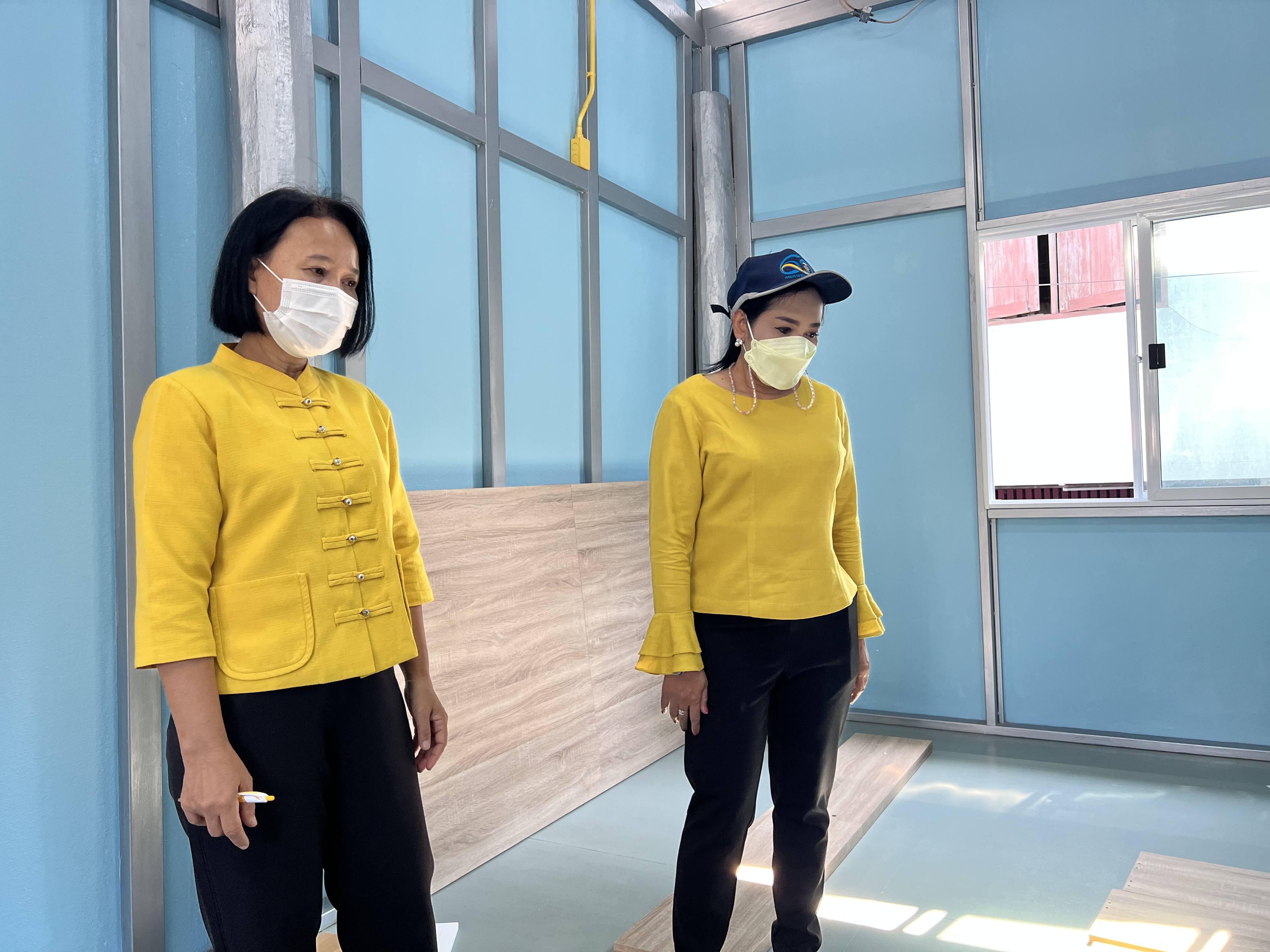 ??พช. ฉะเชิงเทรา เตรียมความพร้อมส่งมอบบ้าน GLO และติดตามการดำเนินงาน จปฐ.