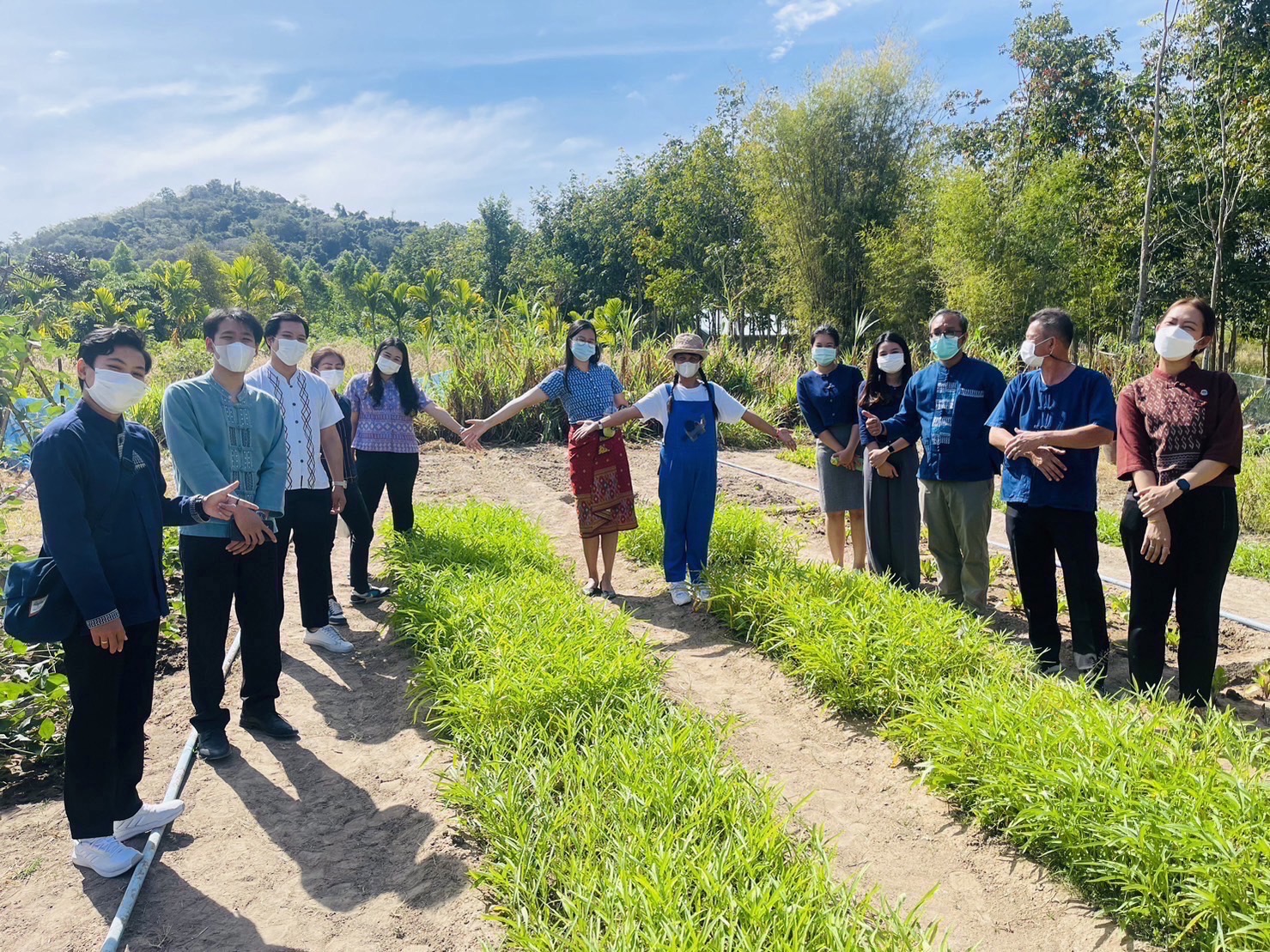 ??Happy work place พช. แปดริ้ว ทำงานอย่างมีความสุข