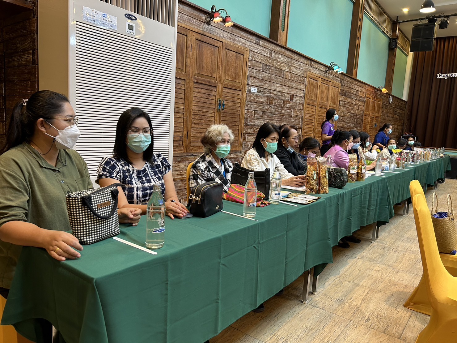 ??พช. ฉะเชิงเทรา ร่วมประชุม คณะกรรมการบริหารเครือข่ายองค์ความรู้ (Knowledge-Based OTOP : KBO)