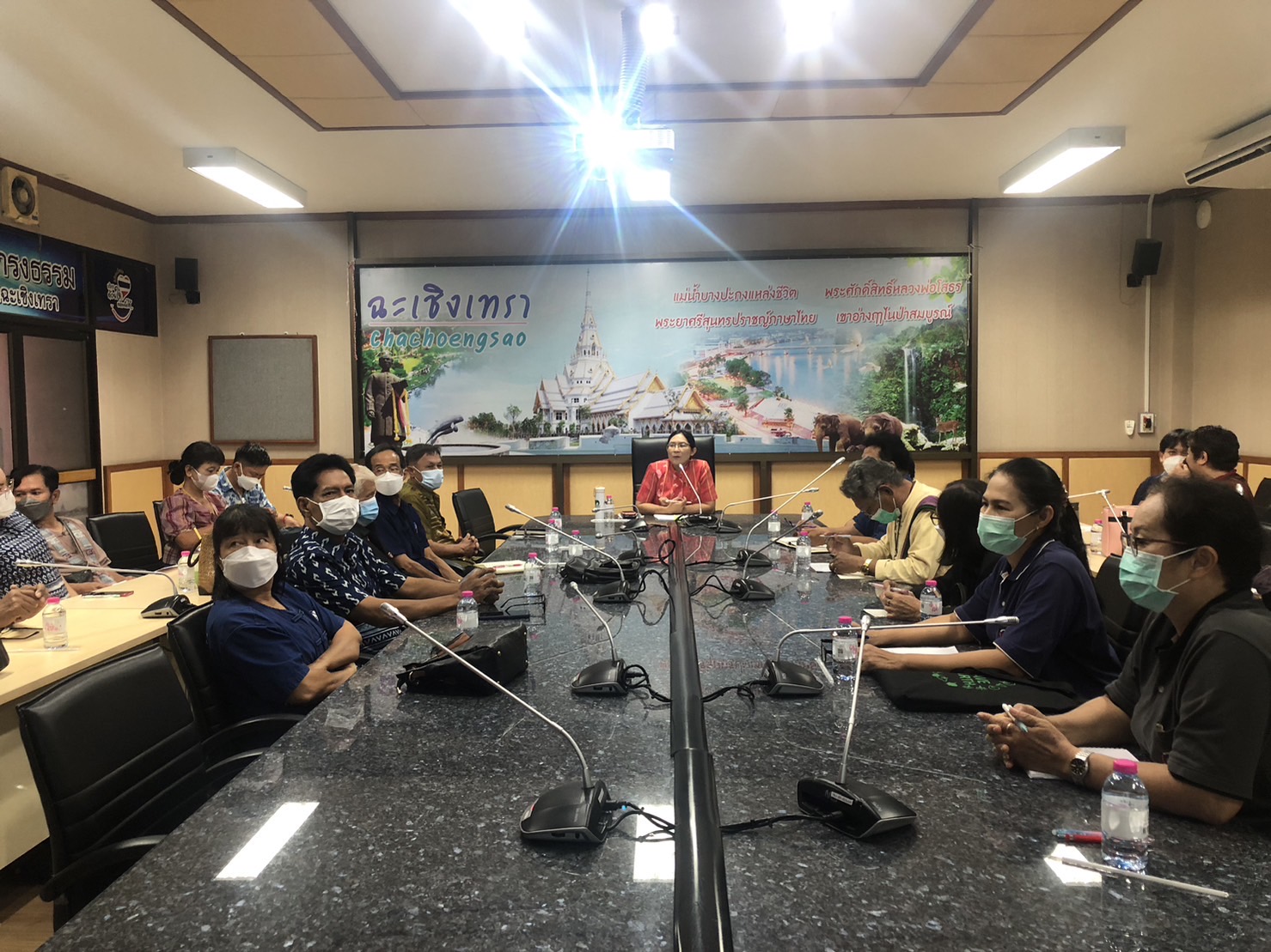 ?? พช. ฉะเชิงเทรา จัดประชุมคณะกรรมการชมรมผู้นำอาสาพัฒนาชุมชน (ผู้นำ อช.)