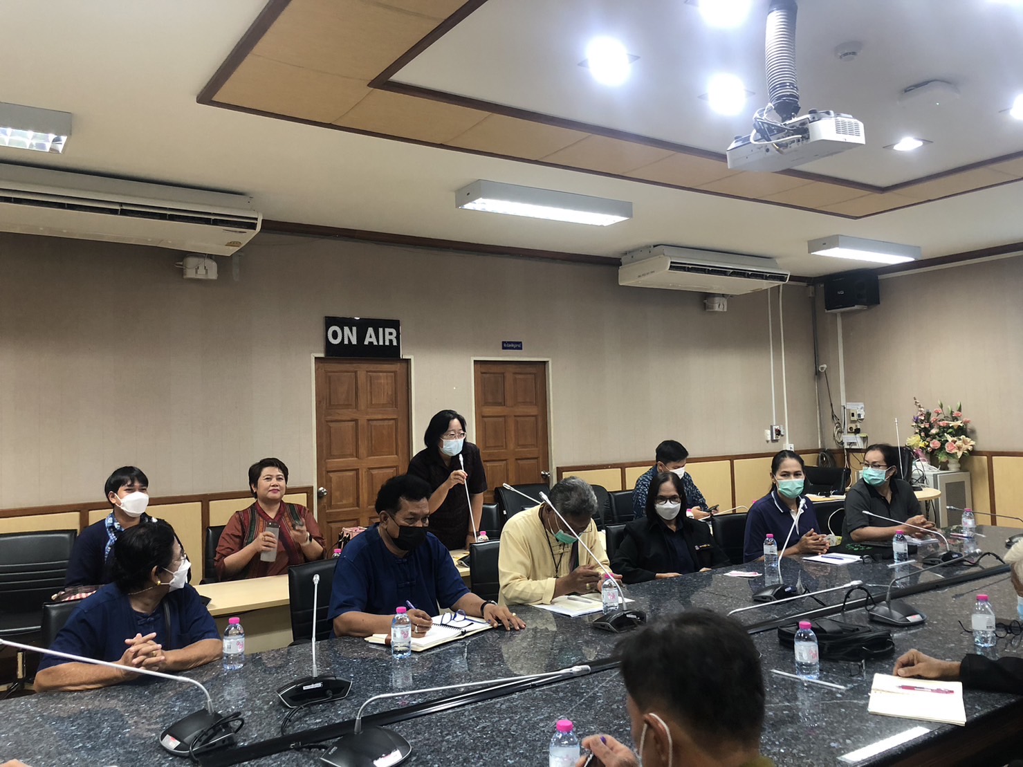 ?? พช. ฉะเชิงเทรา จัดประชุมคณะกรรมการชมรมผู้นำอาสาพัฒนาชุมชน (ผู้นำ อช.)