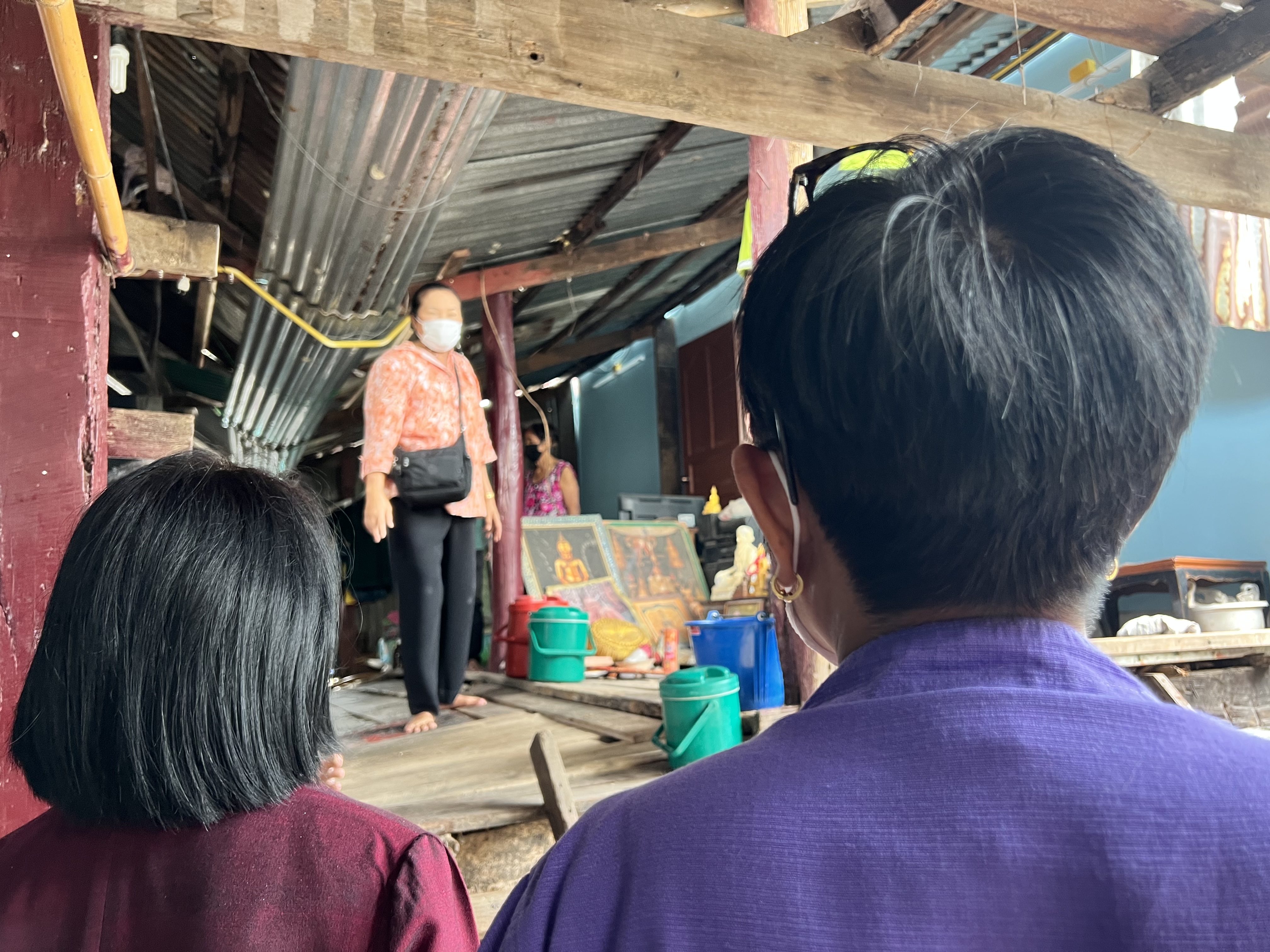 ??พช. ฉะเชิงเทรา ลงพื้นที่เตรียมความพร้อมส่งมอบบ้านโครงการบ้านห่วงใยจากใจ GLO ประจำปี 2565