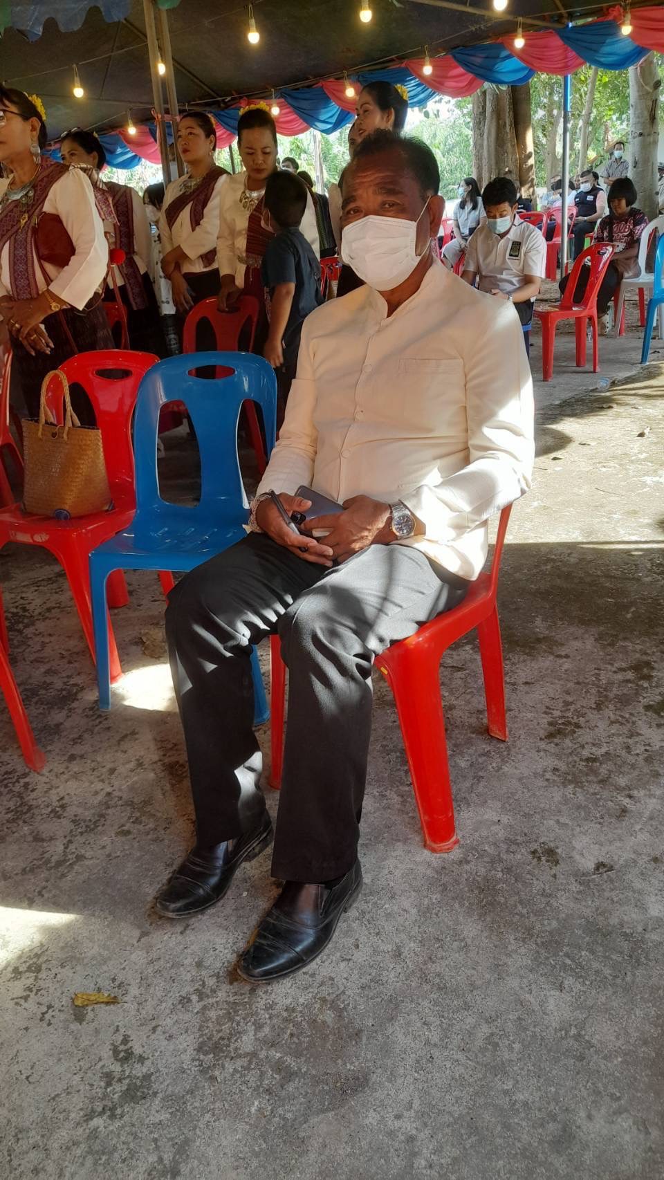 ??พช.ฉะเชิงเทราร่วมพิธียกช่อฟ้า พิธียกฉัตรอุโบสถ วัดเทพประทาน