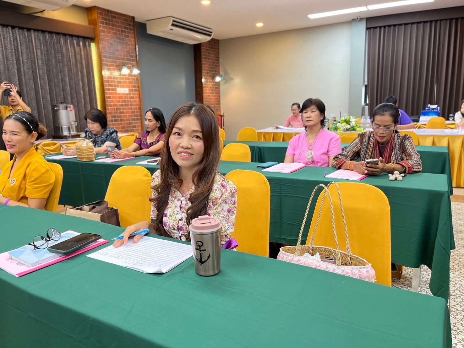 พช.ฉะเชิงเทรา : โครงการเพิ่มประสิทธิภาพการปฏิบัติงานกองทุนพัฒนาบทบาทสตรีแก่กลไกการขับเคลื่อนกองทุนพัฒนาบทบาทสตรี กิจกรรมที่ 2 เพิ่มประสิทธิภาพการปฏิบัติงานกองทุนพัฒนาบทบาทสตรีแก่กลไกการขับเคลื่อนกองทุนพัฒนาบทบาทสตรีระดับจังหวัด
