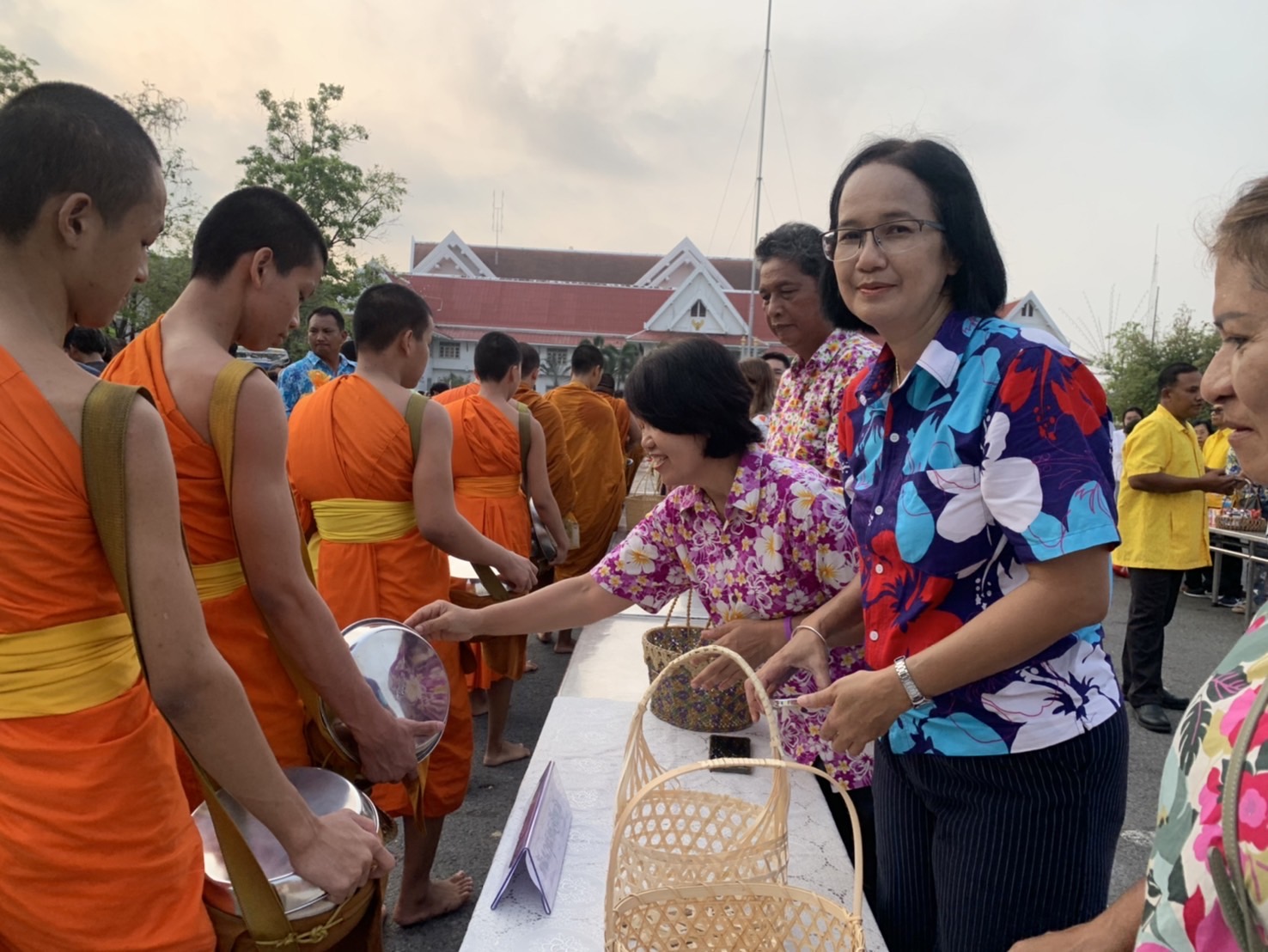 พช. ฉะเชิงเทรา ร่วมงานประเพณีสงกรานต์ ประจำปี 2567