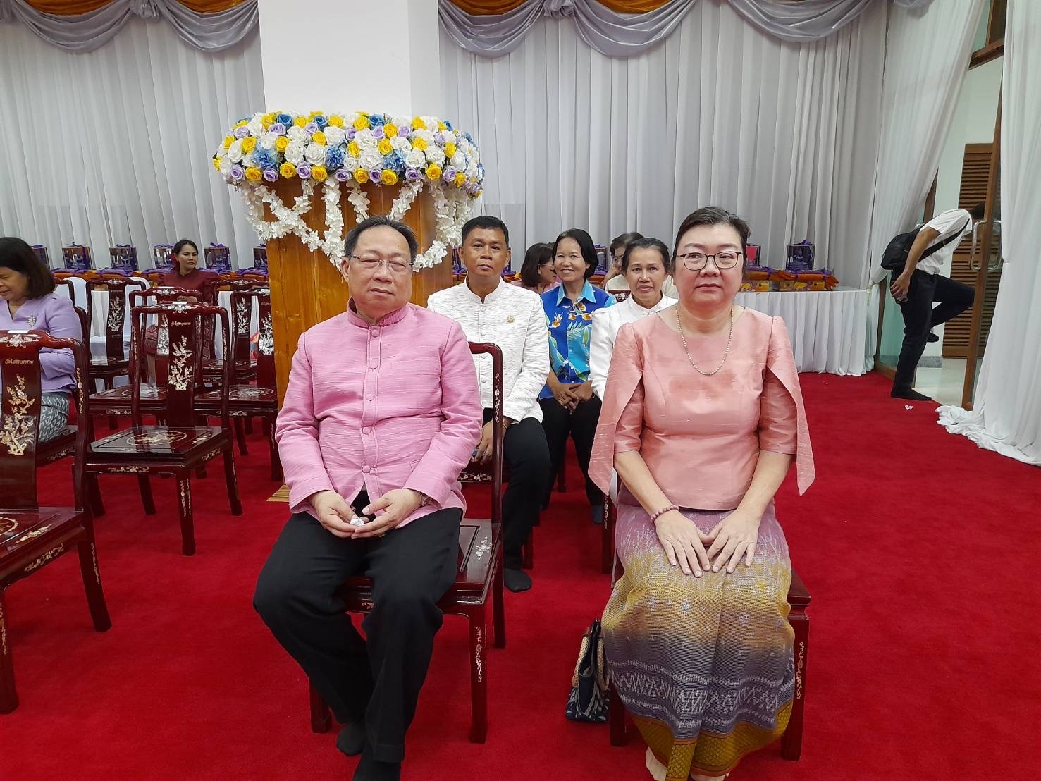พช. ฉะเชิงเทรา ร่วมพิธีทำบุญอายุวัฒนมงคล อายุ ๖๓ ปี พระเทพภาวนาวชิรคุณ วิ. เจ้าอาวาสวัดโสธรวราราม วรวิหาร เจ้าคณะจังหวัดฉะเชิงเทรา