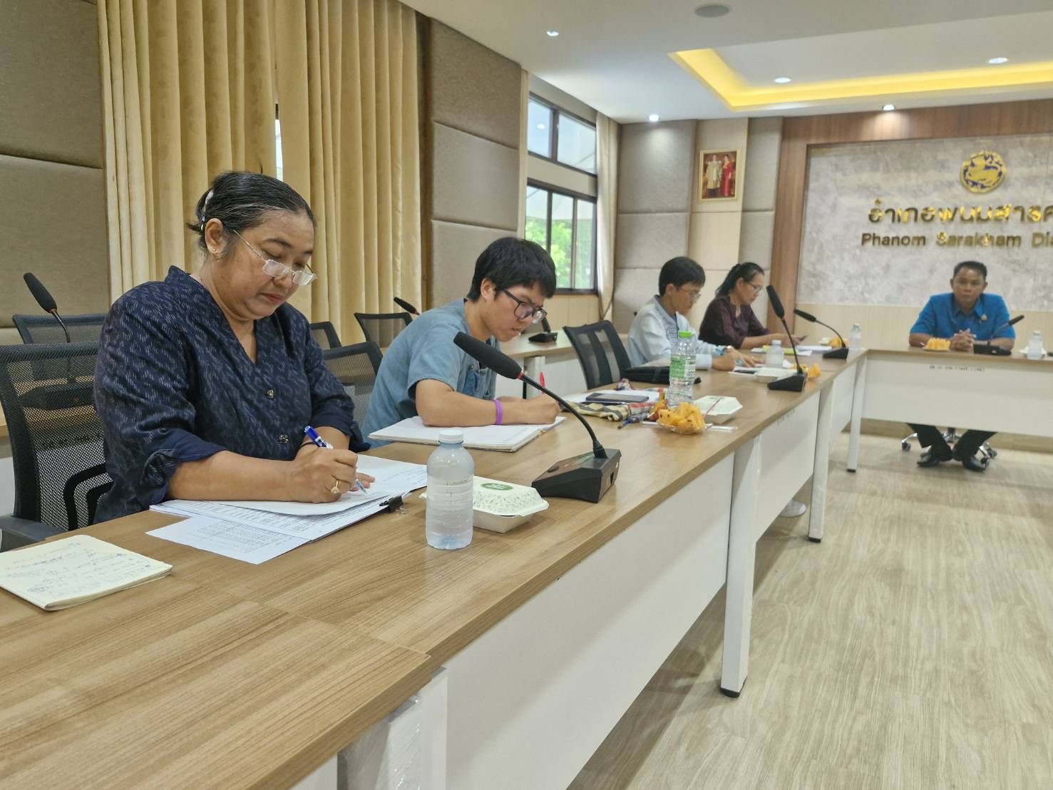 พช. ฉะเชิงเทรา ลงพื้นที่นิเทศ สำนักงานพัฒนาชุมชนอำเภอพนมสารคาม