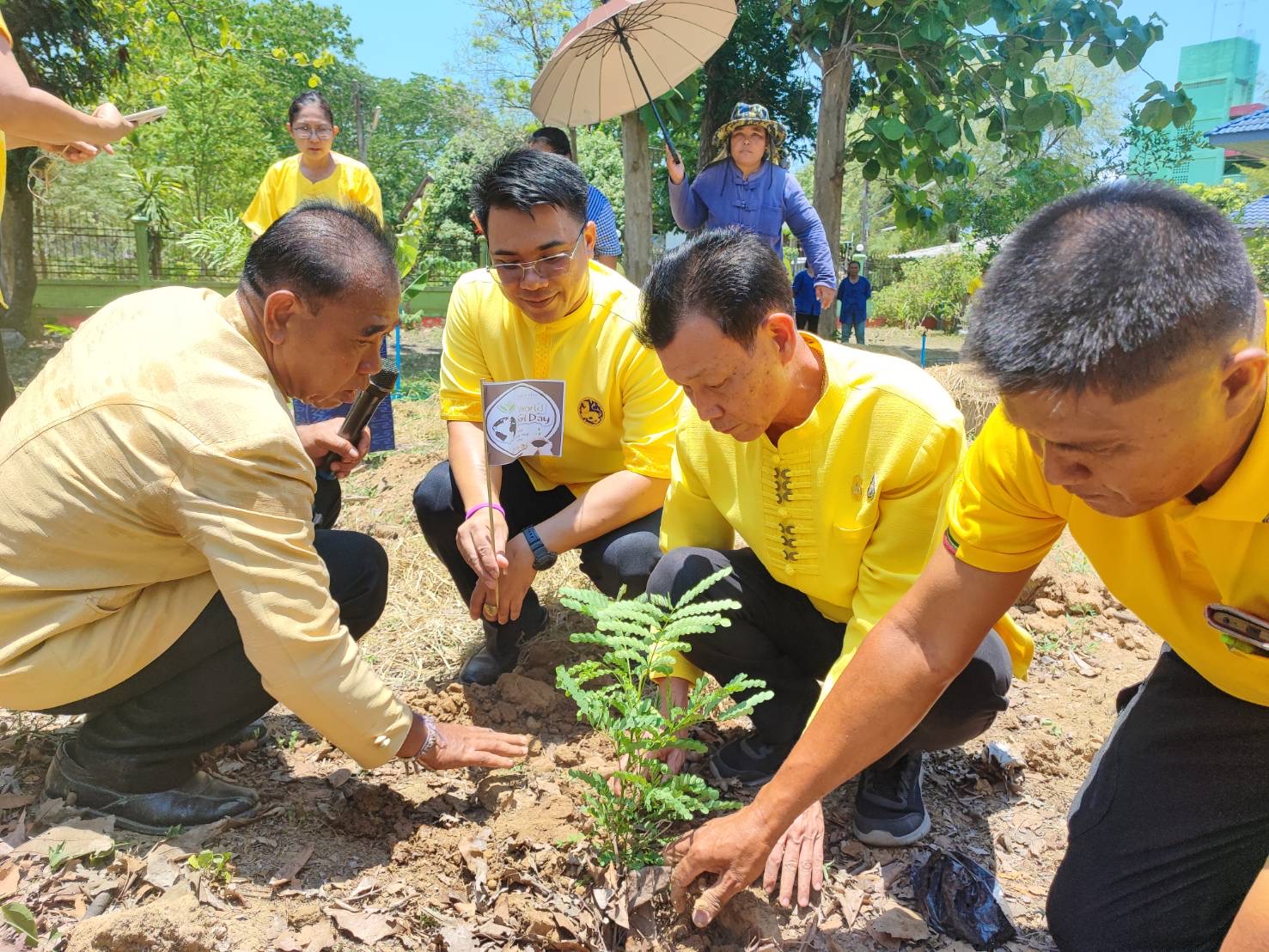 พช. ฉะเชิงเทรา ร่วมโครงการสตรีท่าตะเกียบยุคใหม่รวมพลังสร้างความมั่นคงทางอาหารพัฒนาอาชีพทางเลือกด้วยการปลูกผักปลอดสารและใช้ประโยชน์จากสีธรรมชาติของพืชพื้นถิ่น ได้รับงบประมาณเงินอุดหนุน จากกองทุนพัฒนาบทบาทสตรี ประจำปีงบประมาณ พ.ศ. 2567