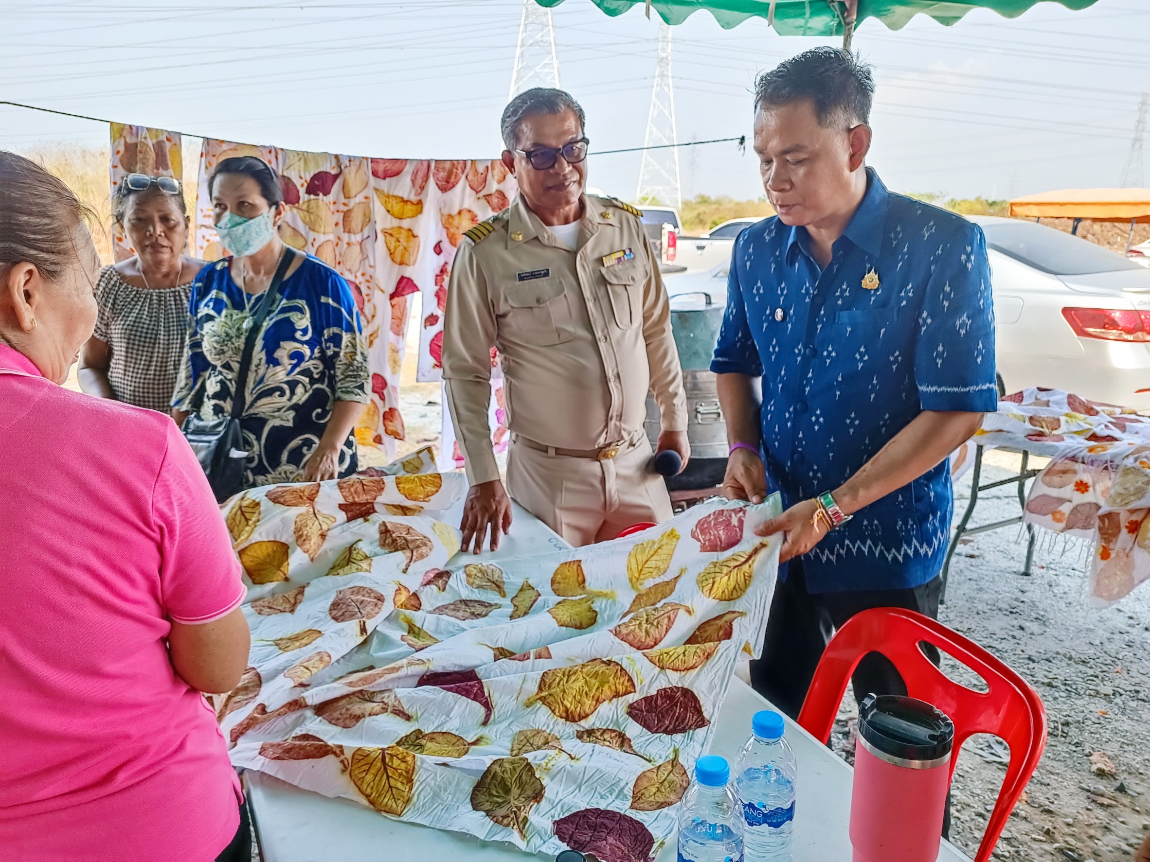 โค้งสุดท้าย คัดเลือกหมู่บ้านต้นแบบการพัฒนาตามแนวพระราชดำริ ตามโครงการ ๙ ; ๑๐ ปฏิบัติบูชา “สืบสาน รักษา ต่อยอด” เพื่อพัฒนาชุมชน จังหวัดฉะเชิงเทรา ประจำปี ๒๕๖๗ !!!!!