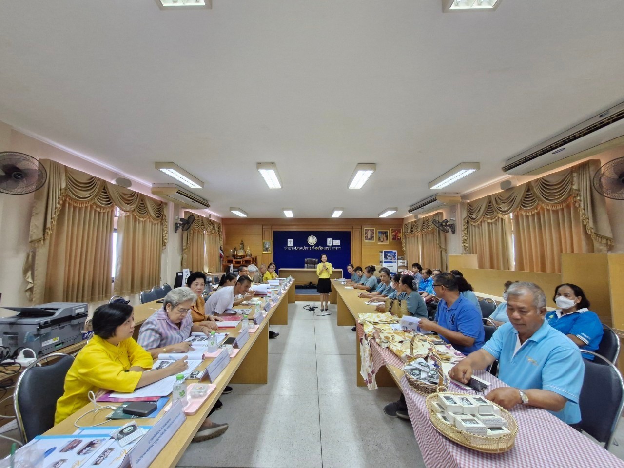 พช. ฉะเชิงเทรา ดำเนินโครงการเชิดชูเกียรติคนกองทุนพัฒนาบทบาทสตรี ประจำปี 2567 และ การประกวดหมู่บ้านกองทุนแม่ของแผ่นดินดีเด่นระดับจังหวัด ประจำปีงบประมาณ พ.ศ. 2567