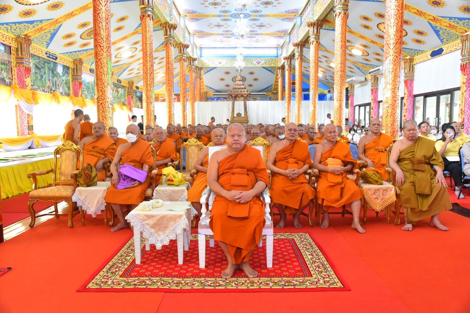 พช. ฉะเชิงเทรา ร่วมพิธีเจริญพระพุทธมนต์เฉลิมพระเกียรติถวายพระพรชัยมงคลแด่ พระบาทสมเด็จพระเจ้าอยู่หัว เนื่องในโอกาสวันเฉลิมพระชนมพรรษา 6 รอบ 28