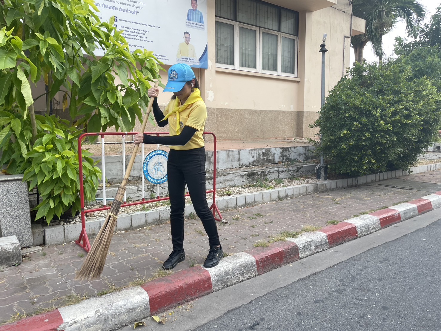 พช. ฉะเชิงเทรา ร่วมกิจกรรมจิตอาสา เพื่อเฉลิมพระเกียรติพระบาทสมเด็จพระเจ้าอยู่หัว