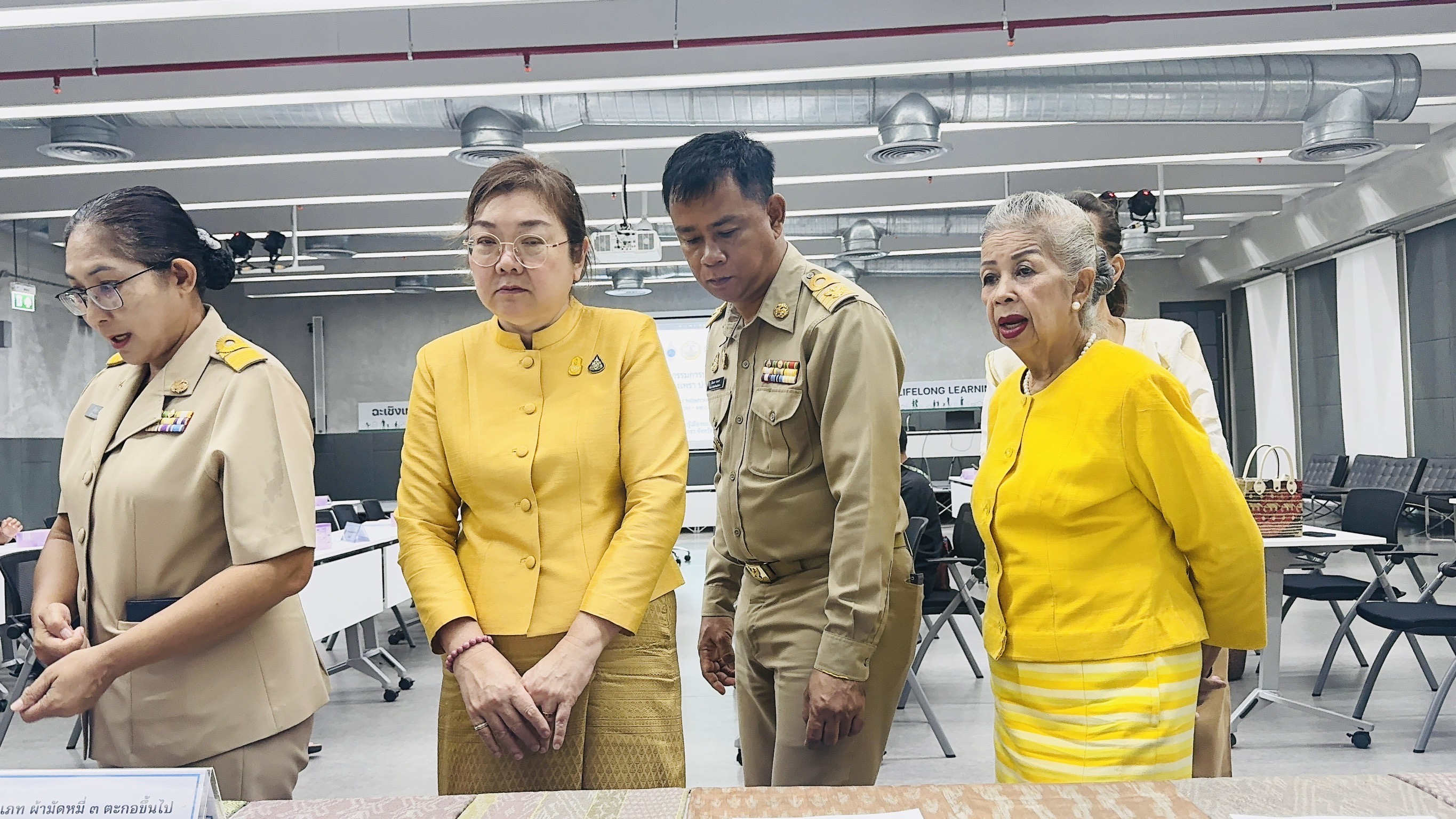พช. ฉะเชิงเทรา จัดการประกวดสุดยอดผ้าจังหวัดฉะเชิงเทรา ประจำปี 2567