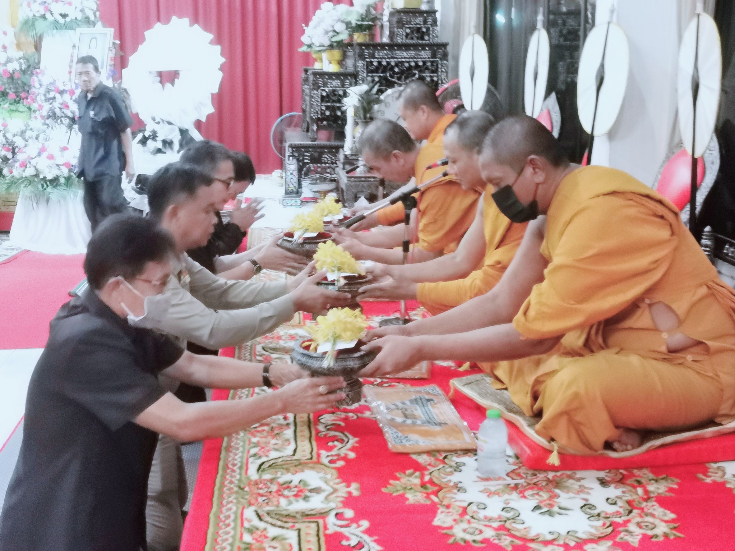 พช.ฉะเชิงเทรา ร่วมเป็นเจ้าภาพสวดอภิธรรมศพ อดีตผู้ตรวจราชการกรมการพัฒนาชุมชน