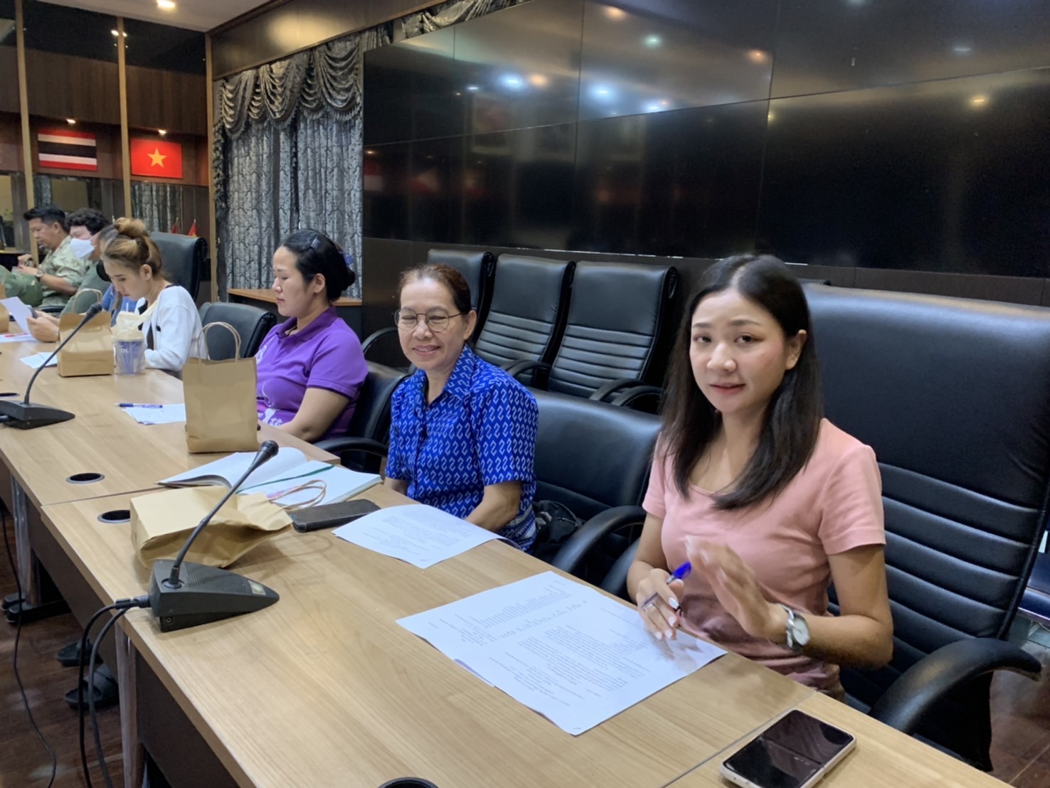 พช. ฉะเชิงเทรา จัดประชุมคณะกรรมการเครือข่าย OTOP จังหวัดฯ และผู้ผลิต ผู้ประกอบการ OTOP ระดับ 3-5 ดาว