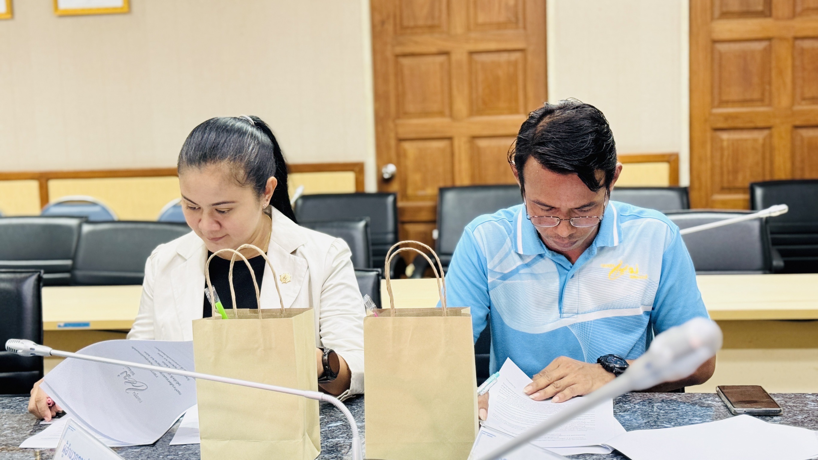 พช. ฉะเชิงเทรา ประชุมคณะทำงานติดตามและประกวดกองทุนแม่ของแผ่นดินดีเด่นระดับจังหวัด ประจำปีงบประมาณ พ.ศ. 2567