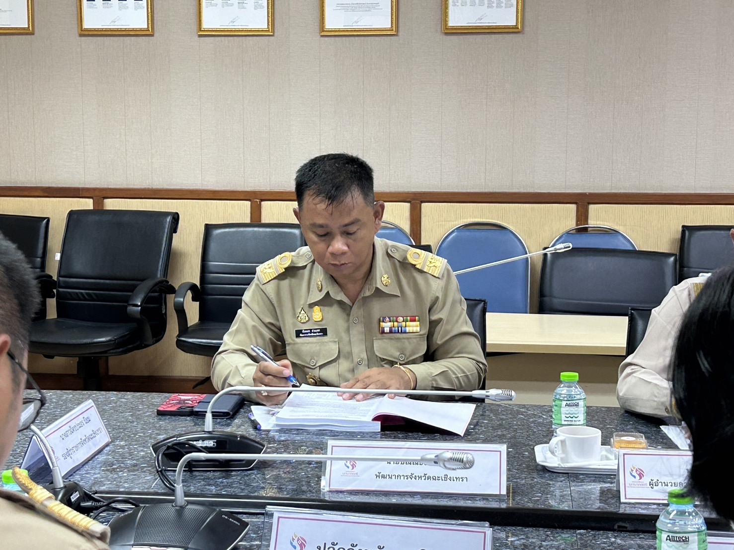 “จังหวัดฉะเชิงเทรา ประชุมคณะอนุกรรมการบริหารกองทุนพัฒนาบทบาทสตรีจังหวัดฉะเชิงเทรา ครั้งที่ 4/2567”