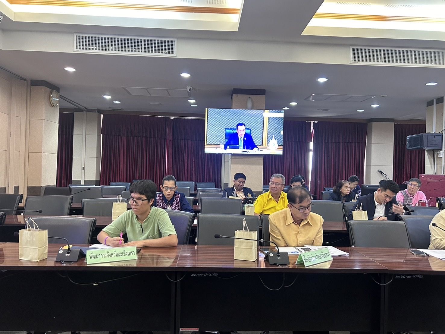 พช.ฉะเชิงเทรา ร่วมประชุมขับเคลื่อนและติดตามนโยบายของรัฐบาลและภารกิจสำคัญของกระทรวงมหาดไทย