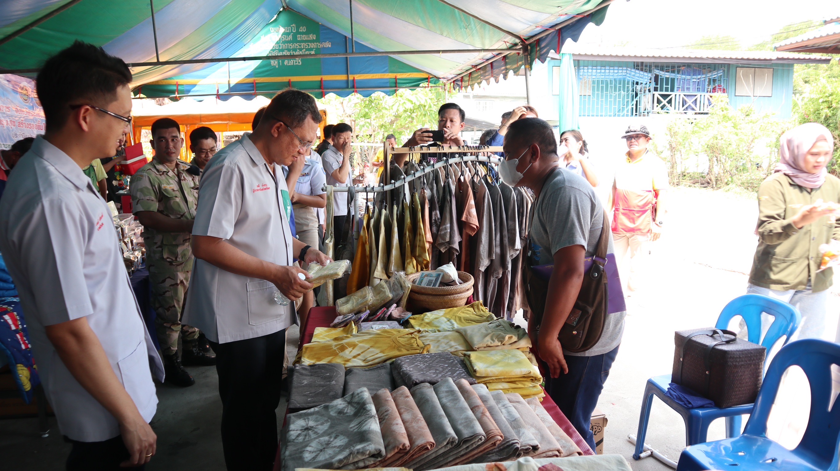 พช. ฉะเชิงเทรา ร่วมโครงการ “จังหวัดฉะเชิงเทรา บำบัดทุกข์ บำรุงสุข สร้างรอยยิ้มให้ประชาชน” ประจำปีงบประมาณ พ.ศ. 2567