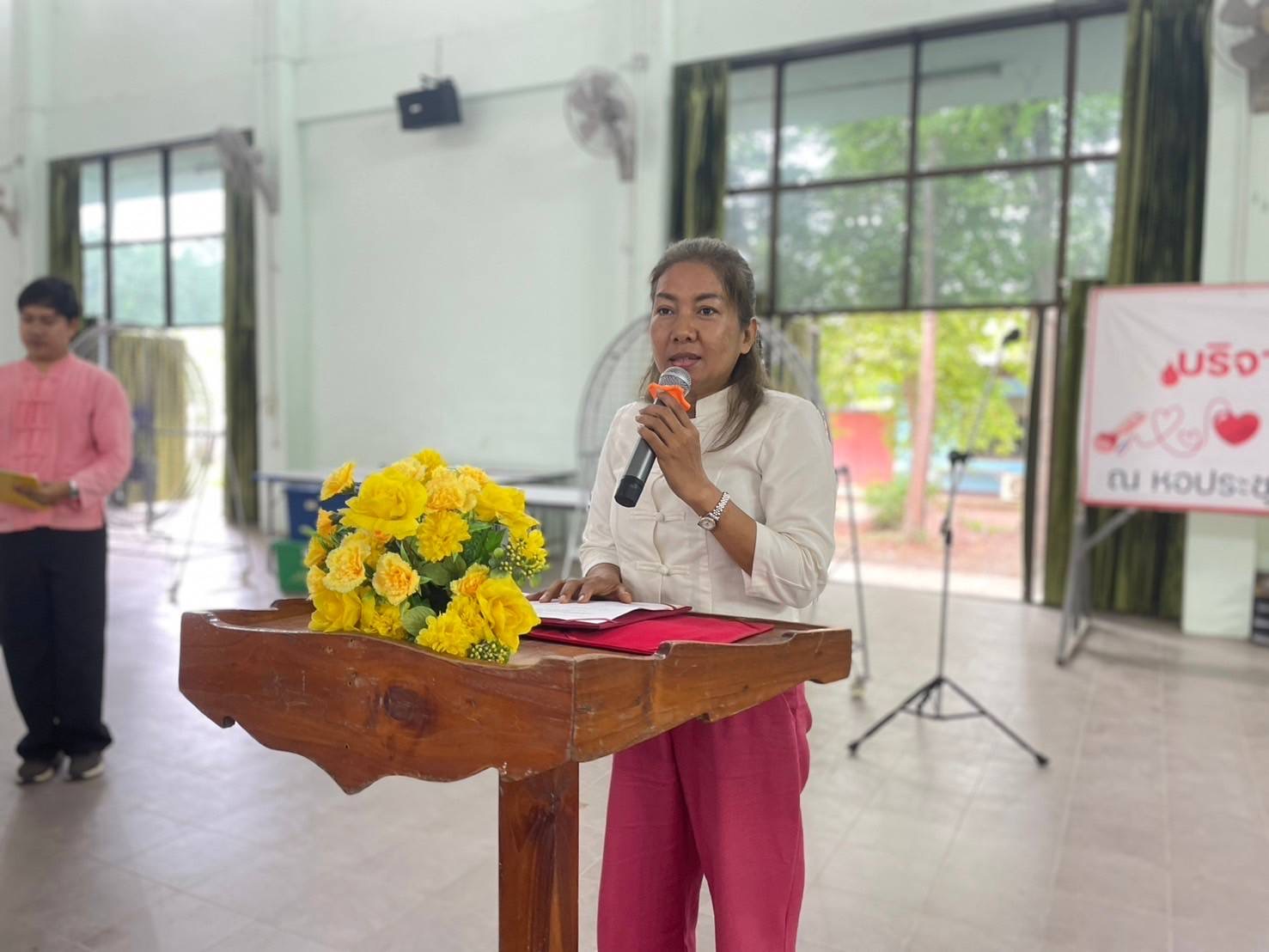 พช. ฉะเชิงเทรา ร่วมกิจกรรมสตรีอำเภอแปลงยาวสร้างความมั่นคงทางอาหารพัฒนาอาชีพทางเลือกด้วยการปลูกผักปลอดสารและใช้ประโยชน์จากสีธรรมชาติของพืชพื้นถิ่น