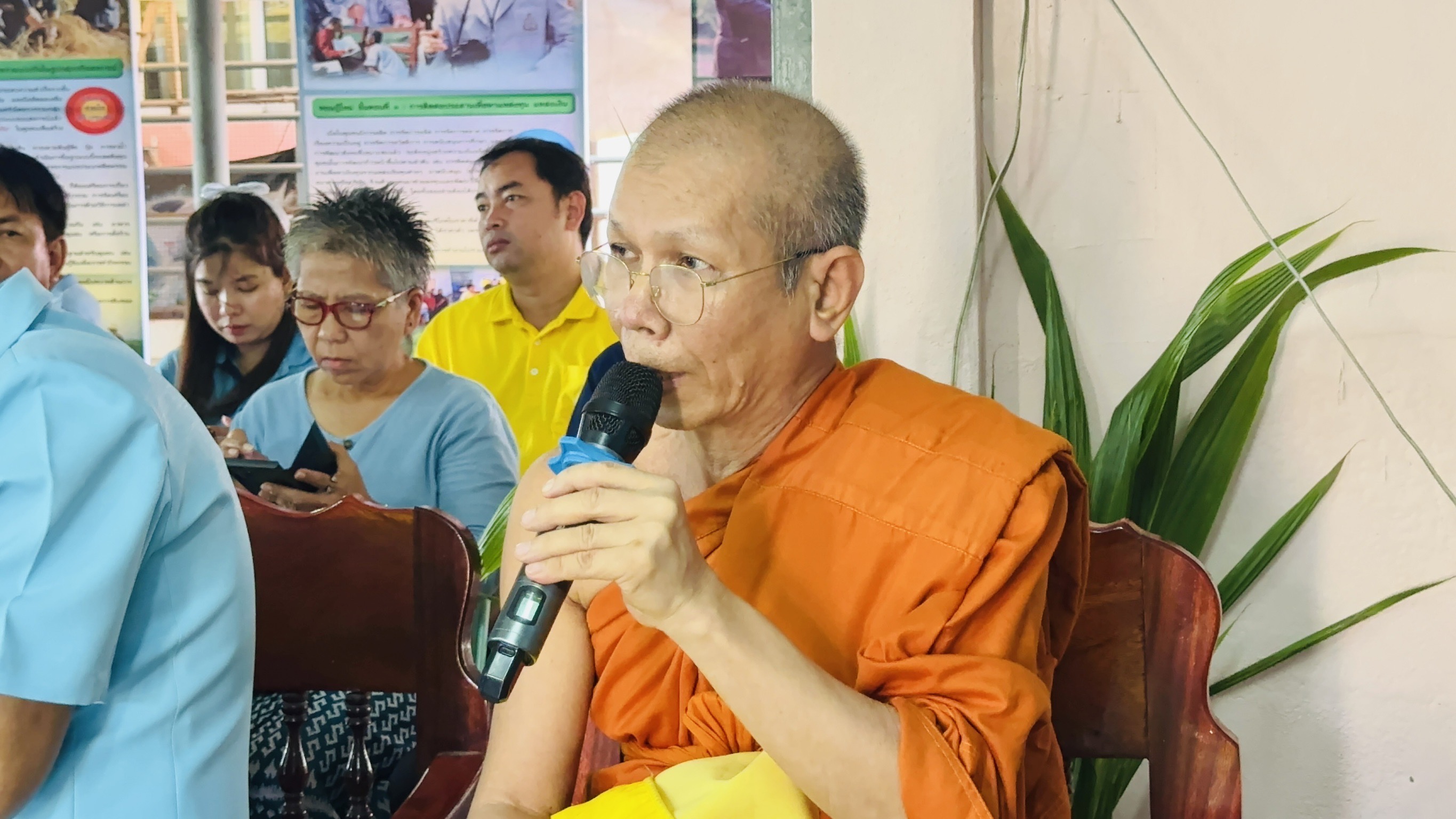 พช. ฉะเชิงเทรา ดำเนินโครงการเชิดชูเกียรติคนกองทุนพัฒนาบทบาทสตรี ประจำปี 2567 และ การประกวดหมู่บ้านกองทุนแม่ของแผ่นดินดีเด่นระดับจังหวัด ประจำปีงบประมาณ พ.ศ. 2567