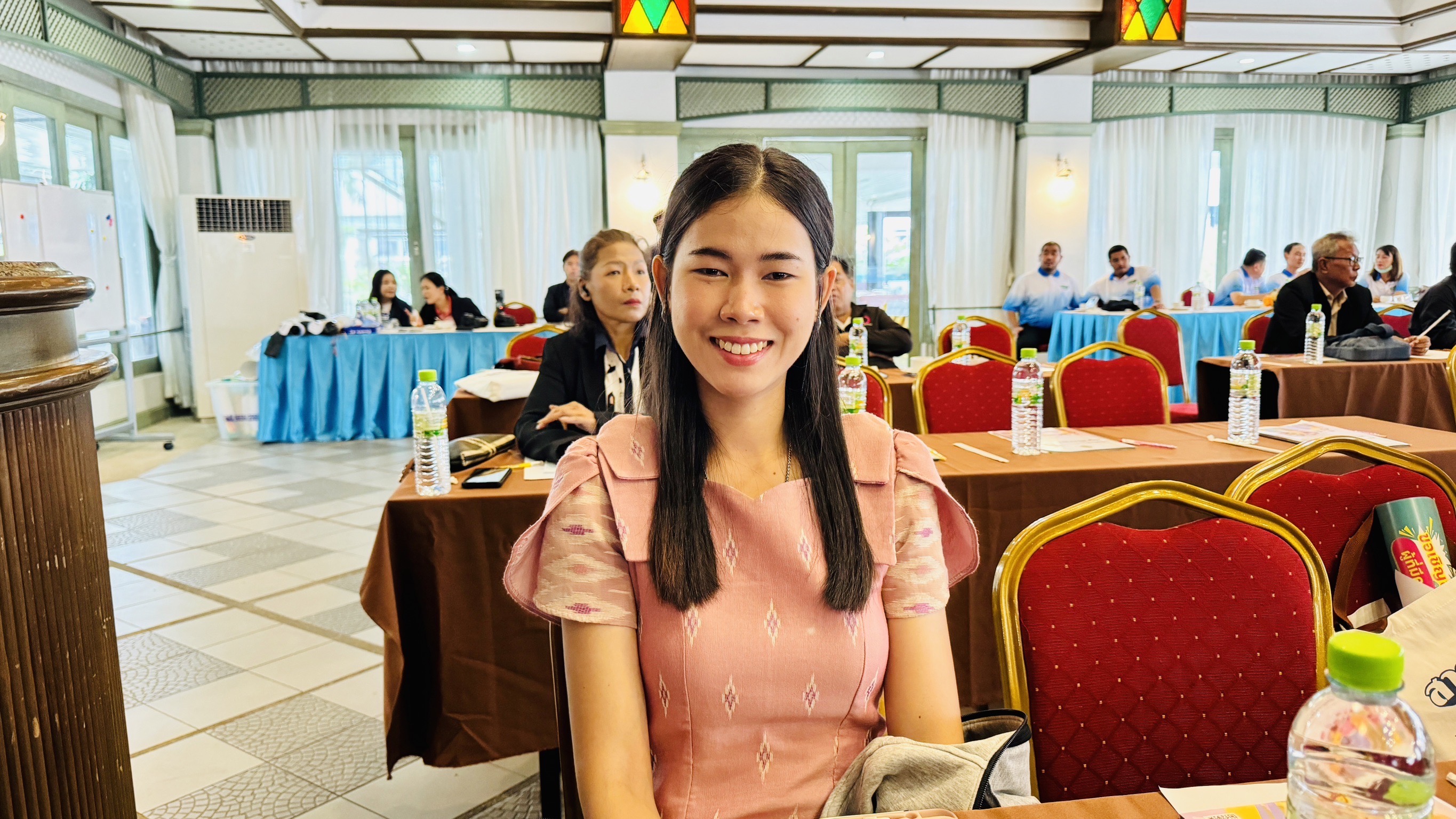 พช. ฉะเชิงเทรา ร่วมกิจกรรมการอบรมให้ความรู้เกี่ยวกับการเลือกสมาชิกวุฒิสภา พ.ศ. 2567 แก่เครือข่ายประชาสัมพันธ์ และสื่อมวลชนในการรณรงค์ประชาสัมพันธ์การเลือกสมาชิกวุฒิสภา