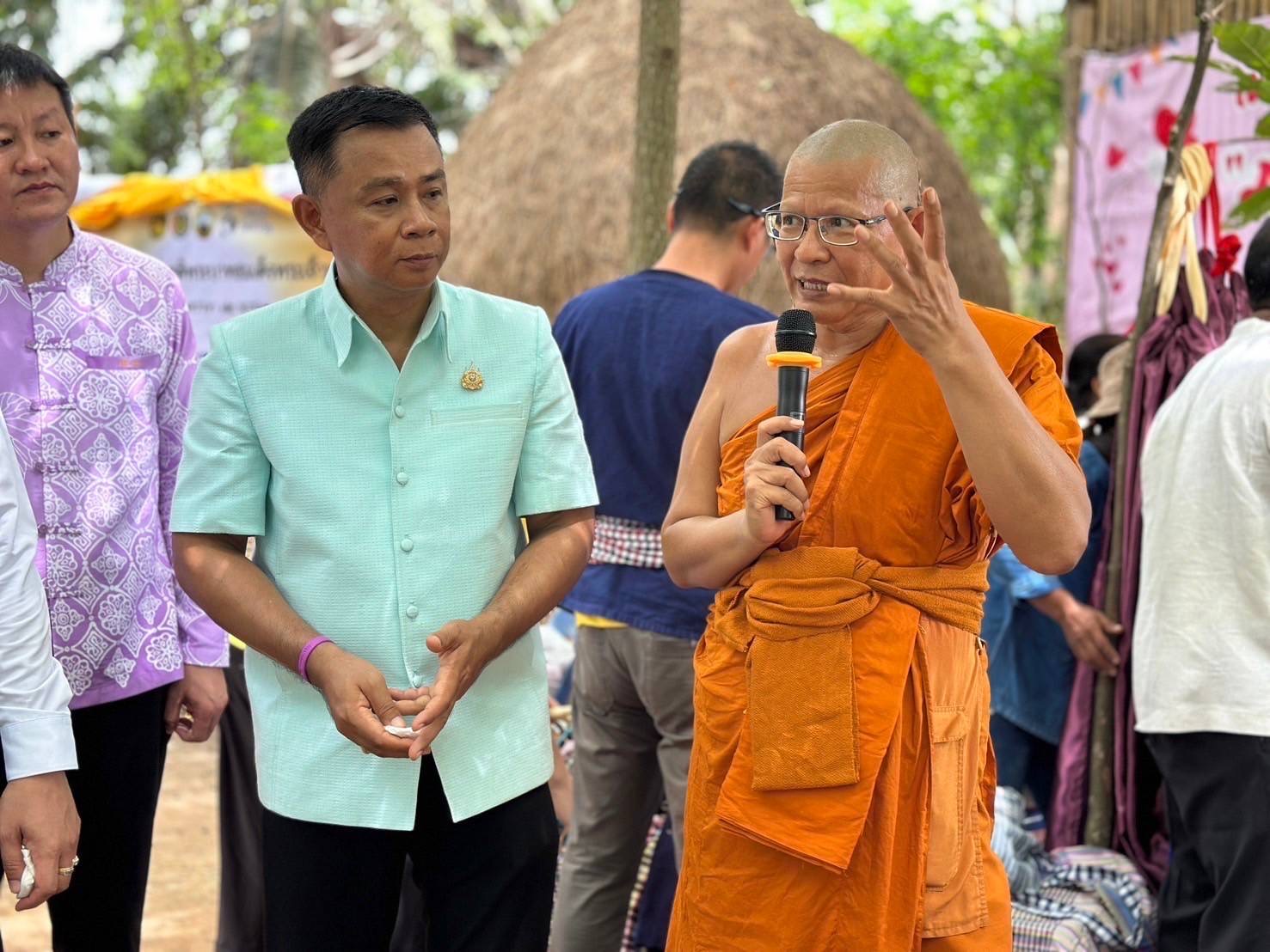 พช.ฉะเชิงเทรา ร่วมกับเครือข่ายโคก หนอง นา จังหวัดฉะเชิงเทรา จัดกิจกรรม “ตลาดสีเขียว โคก หนอง นา ฉะเชิงเทรา”