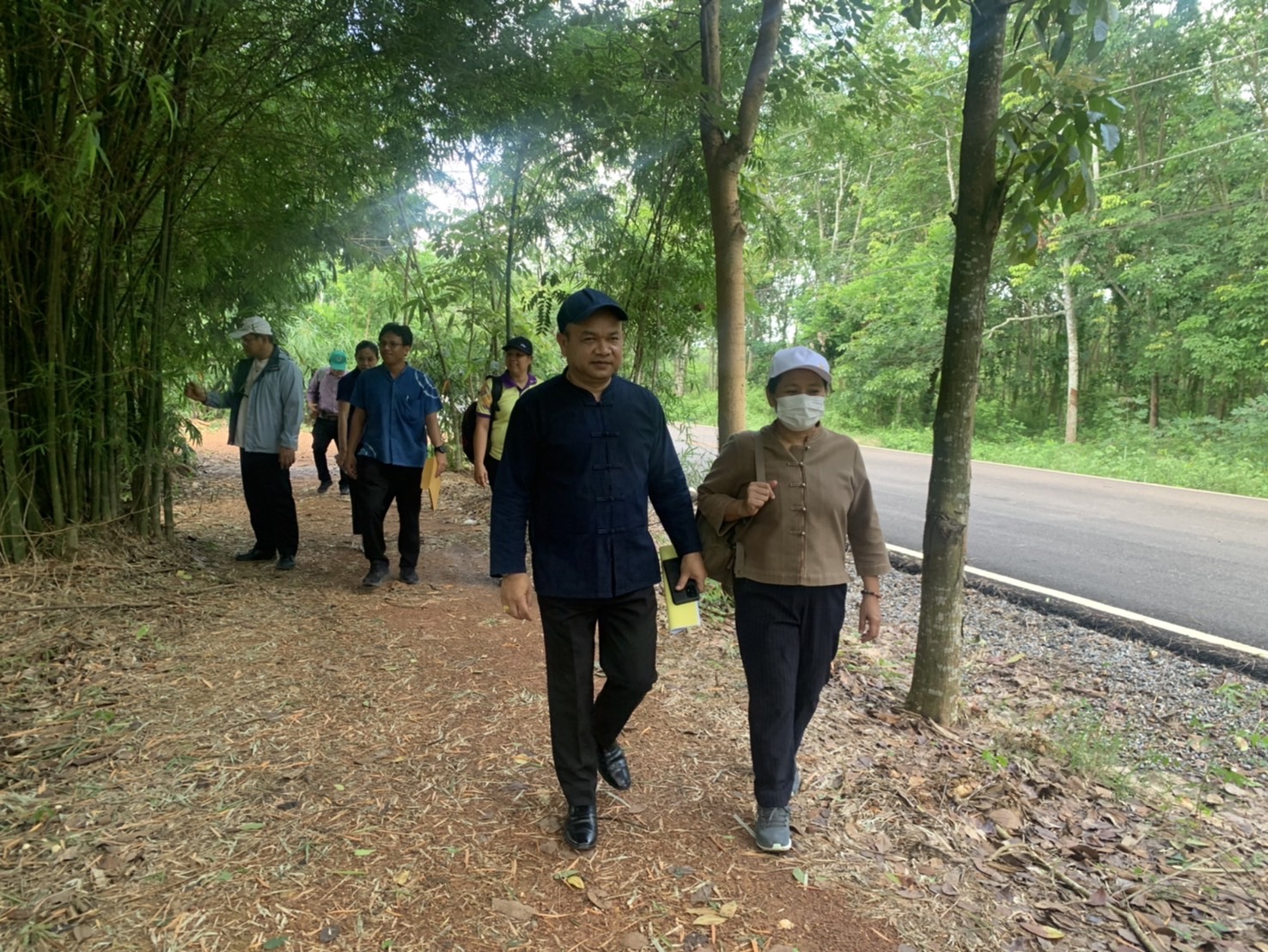 พช. ฉะเชิงเทรา ร่วมสนับสนุนการพัฒนาหมู่บ้านคนรักษ์ช้าง กิจกรรมย่อยที่ ๒.๑.๒ พัฒนาหมู่บ้านคนรักษ์ช้างสนับสนุนการขับเคลื่อนการดำเนินงานภายใต้โครงการพัชรสุธาคษานุรักษ์จังหวัดฉะเชิงเทรา