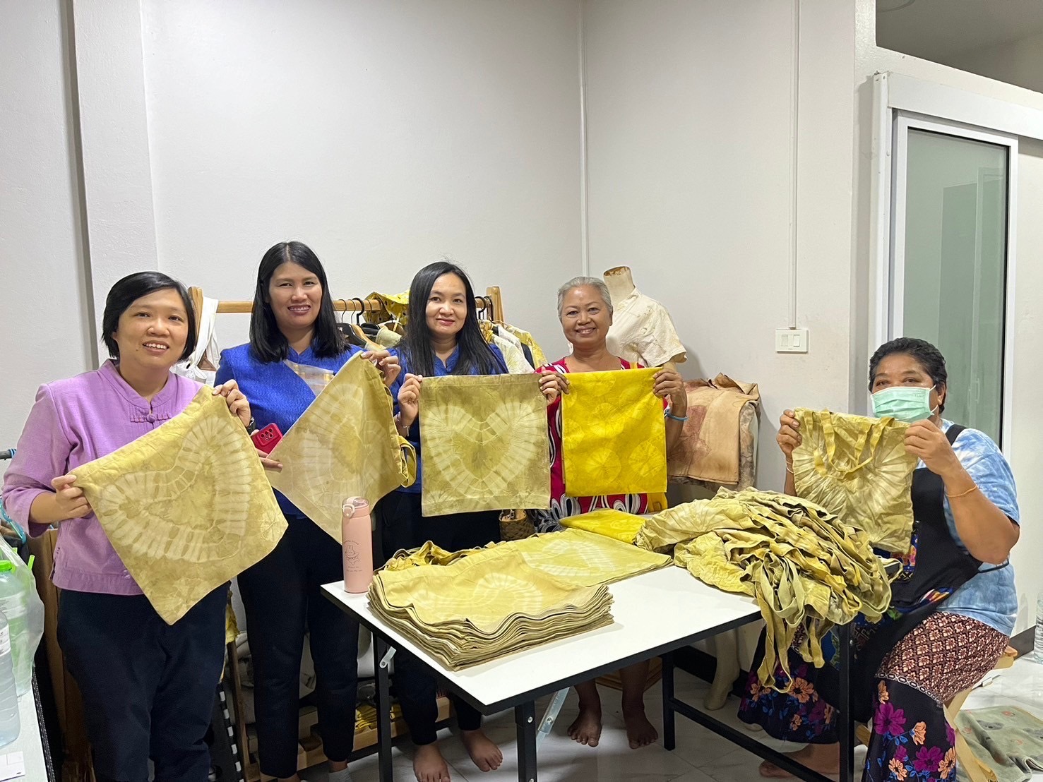 “พช.ฉะเชิงเทรา ลงพื้นที่ติดตามการดำเนินงานกองทุนพัฒนาบทบาทสตรี ”