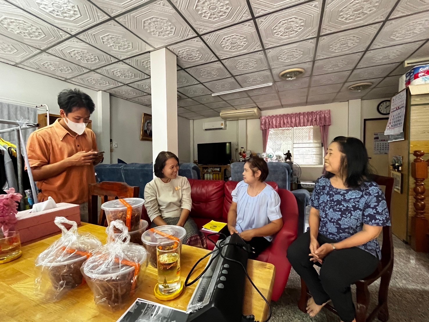 “พช.ฉะเชิงเทรา ลงพื้นที่ติดตามการดำเนินงานกองทุนพัฒนาบทบาทสตรี ”