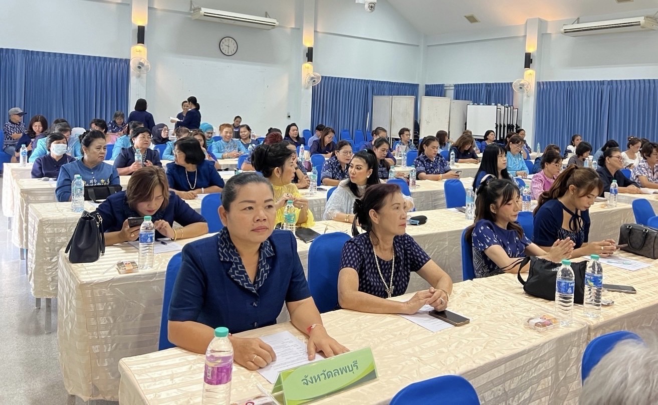 “พช.ฉะเชิงเทรา ร่วมประชุมคณะกรรมการพัฒนาสตรีภาค (กพสภ.) ภาคกลาง ครั้งที่ 2/2567